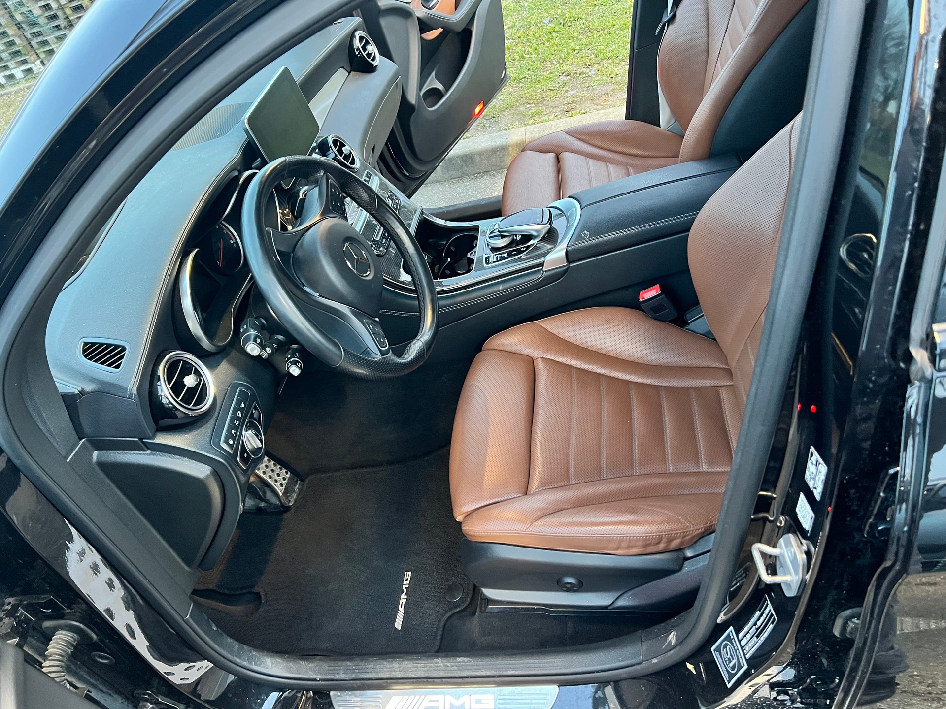MERCEDES-BENZ GLC Coupé 43 AMG 4Matic 9G-Tronic-image-4