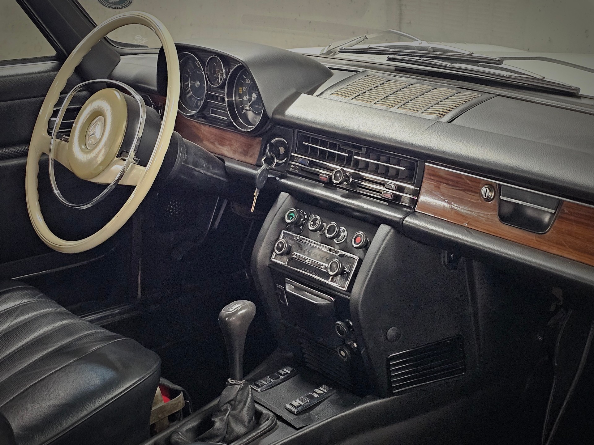 MERCEDES-BENZ 280 CE-image-7
