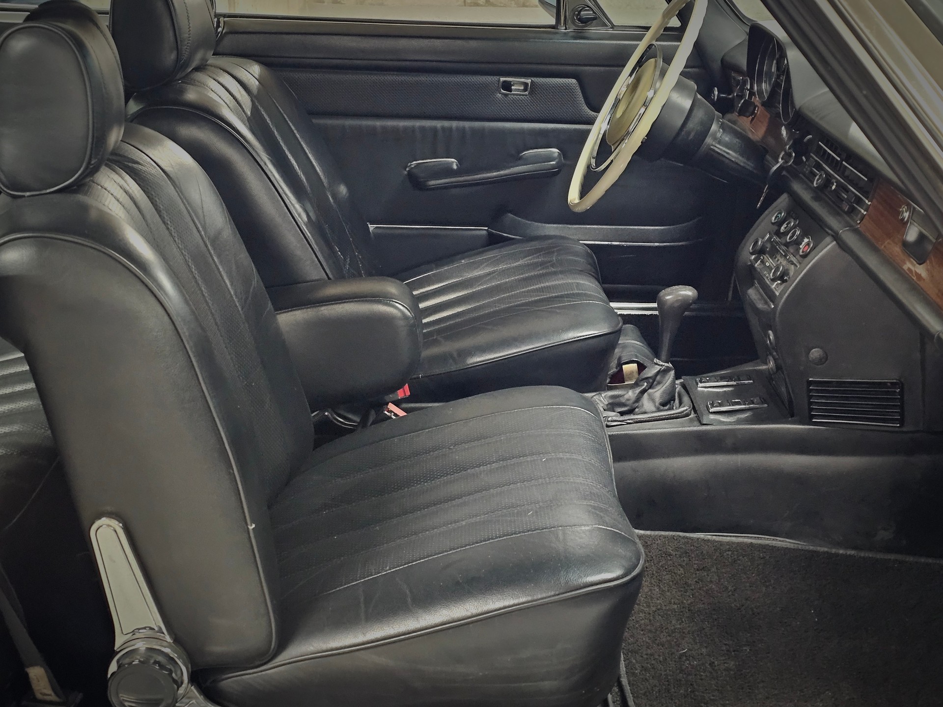 MERCEDES-BENZ 280 CE-image-8