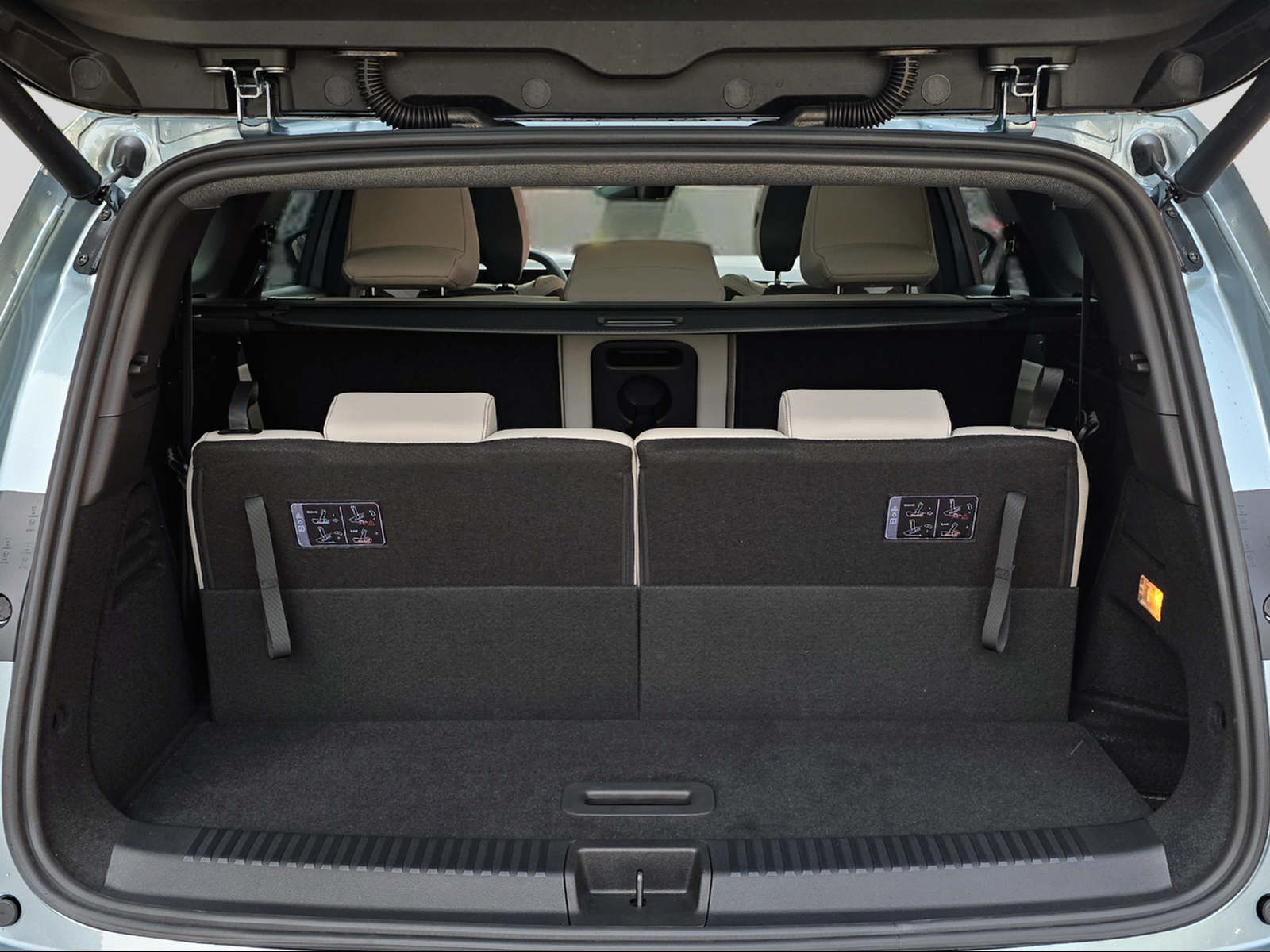 RENAULT Espace E-Tech Full Hybrid iconic 200-image-12
