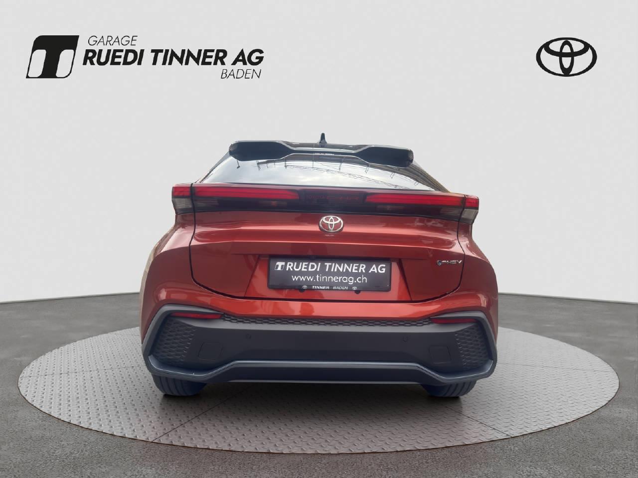 TOYOTA C-HR 2.0 PHEV Swiss Edition-image-5