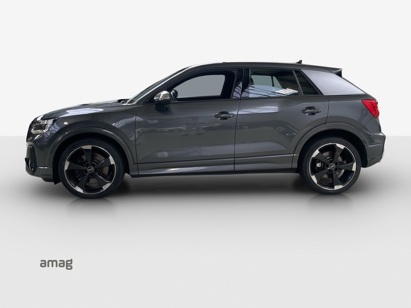 AUDI SQ2 TFSI quattro S-tronic-image-1