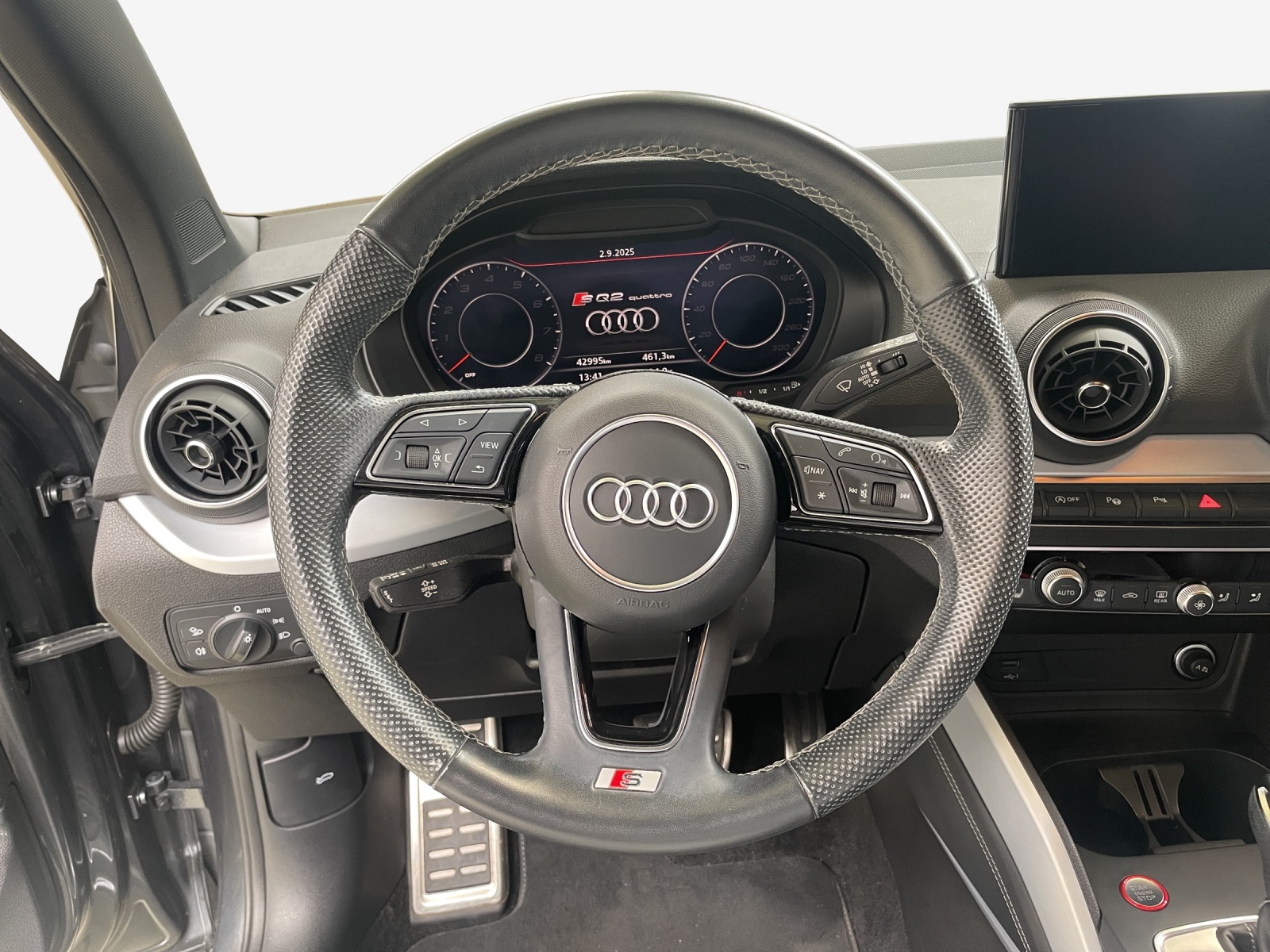 AUDI SQ2 TFSI quattro S-tronic-image-9