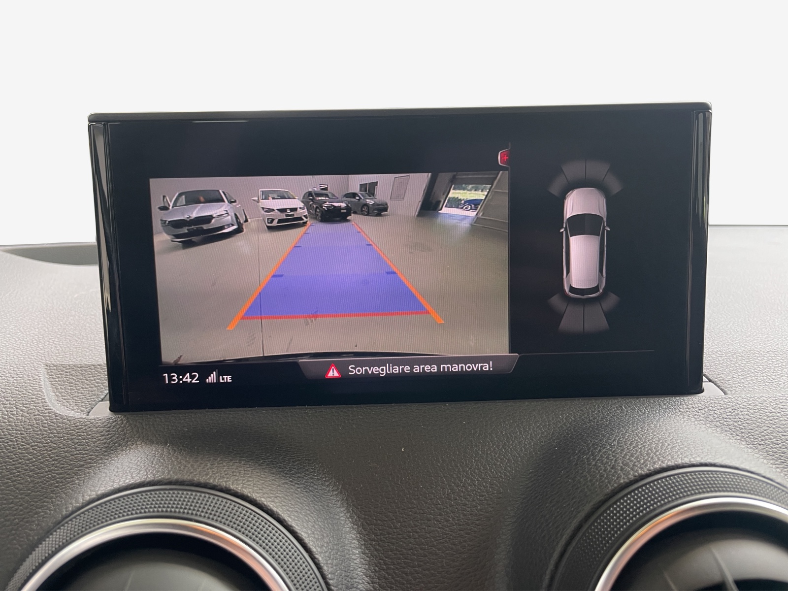 AUDI SQ2 TFSI quattro S-tronic-image-14
