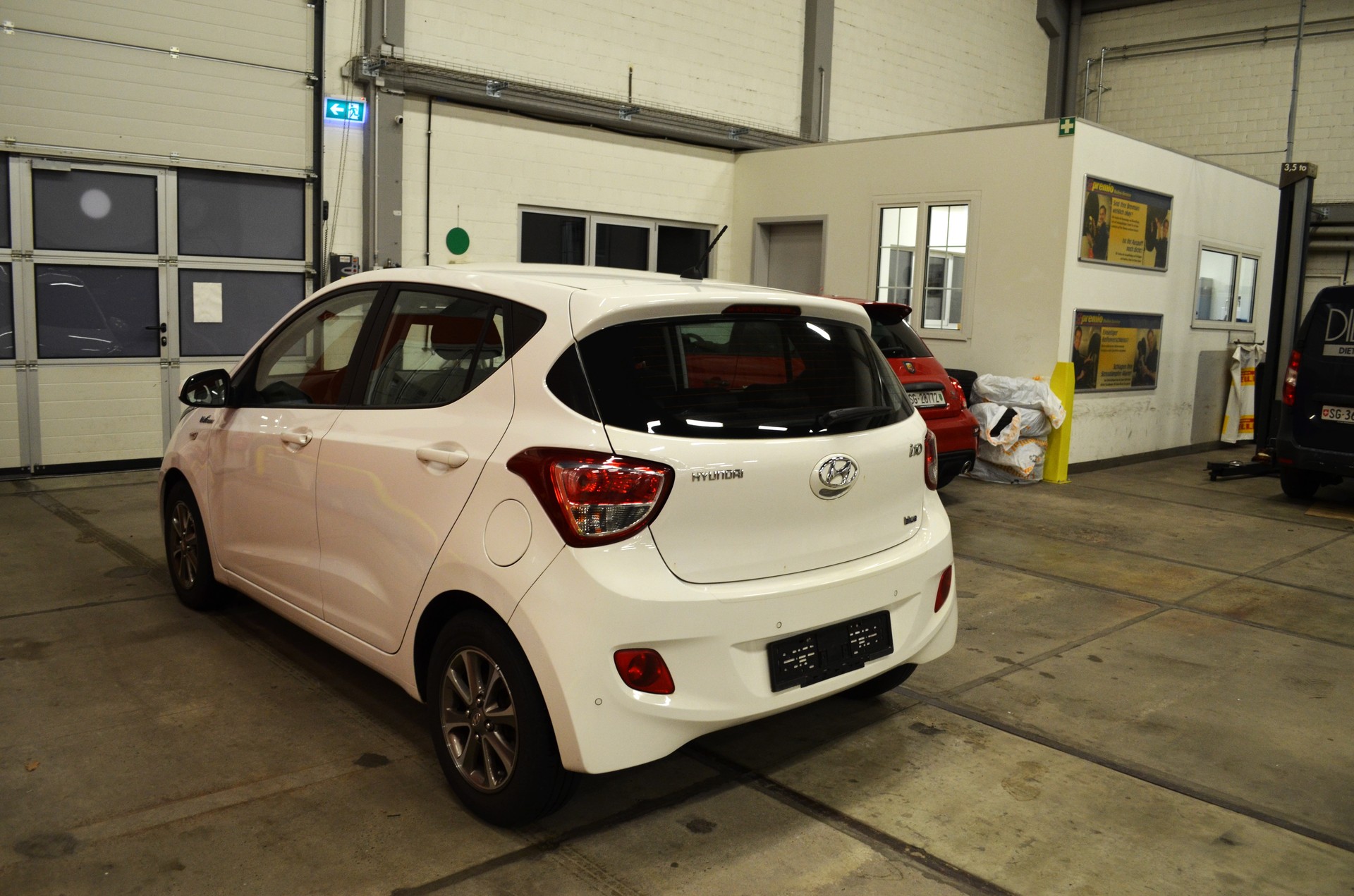 HYUNDAI i10 1.0 Comfort-image-6