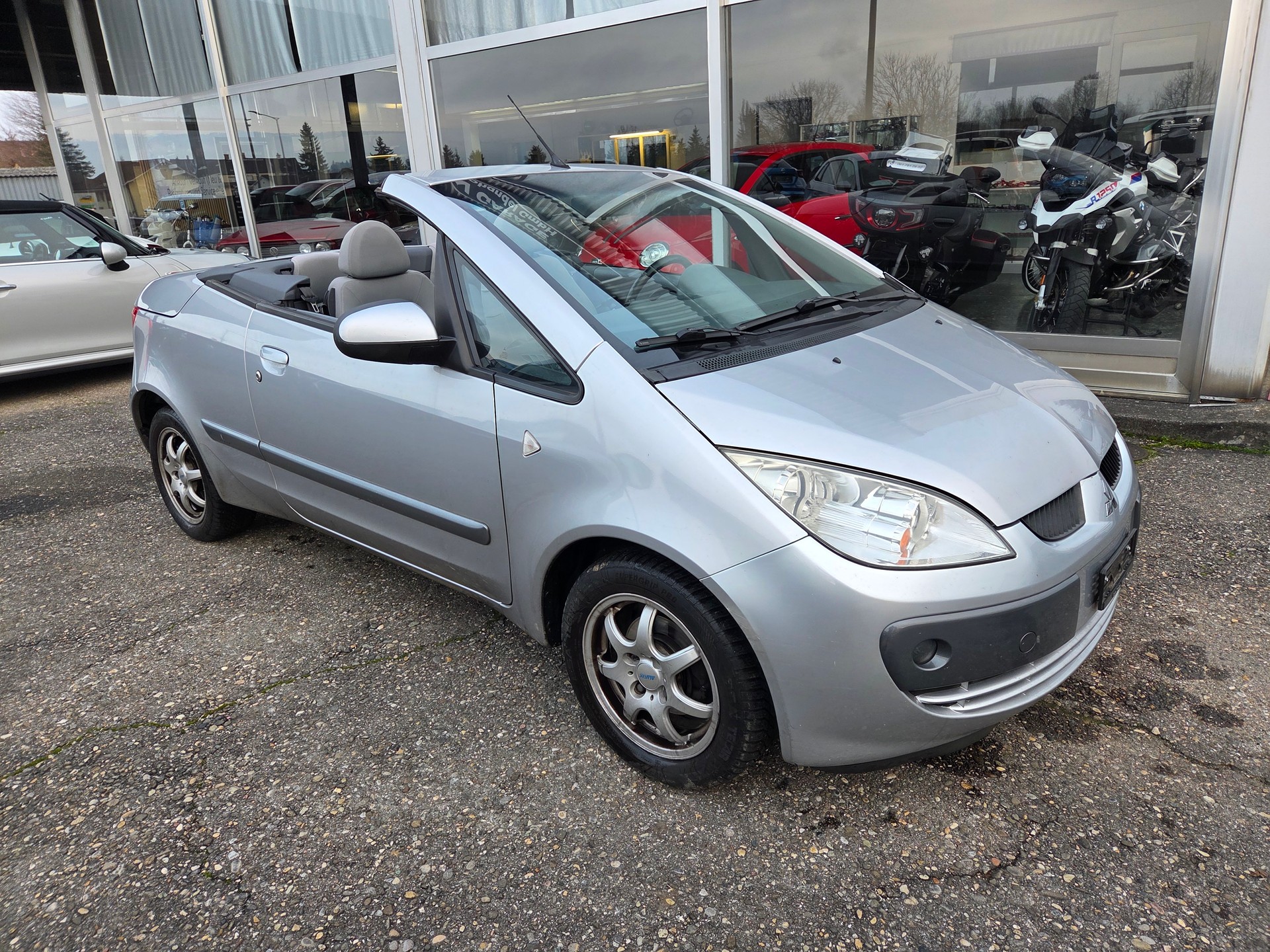 MITSUBISHI Colt Cabriolet 1.5 16V-image-0