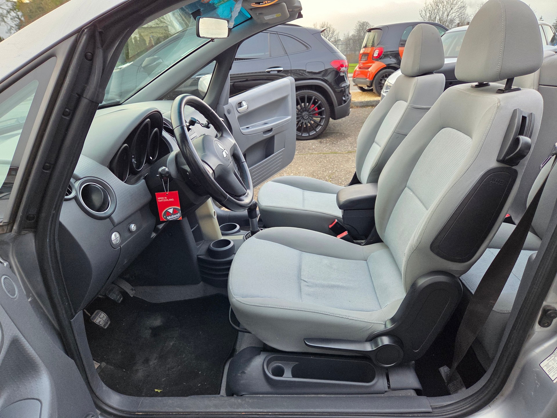 MITSUBISHI Colt Cabriolet 1.5 16V-image-11