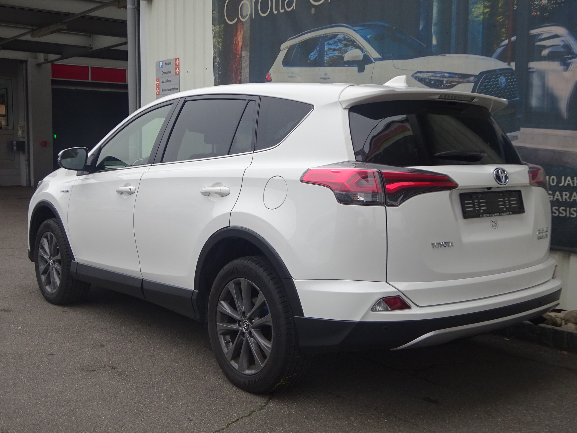TOYOTA RAV-4 2.5 HSD Premium e-CVT-image-4