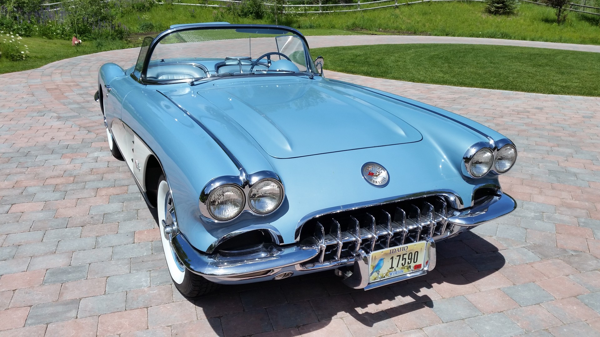 CHEVROLET Chevrolet Corvette-image-0