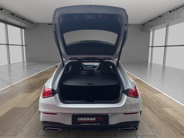 MERCEDES-BENZ CLA Shooting Brake 250 4Matic 7G-DCT AMG Line-image-29