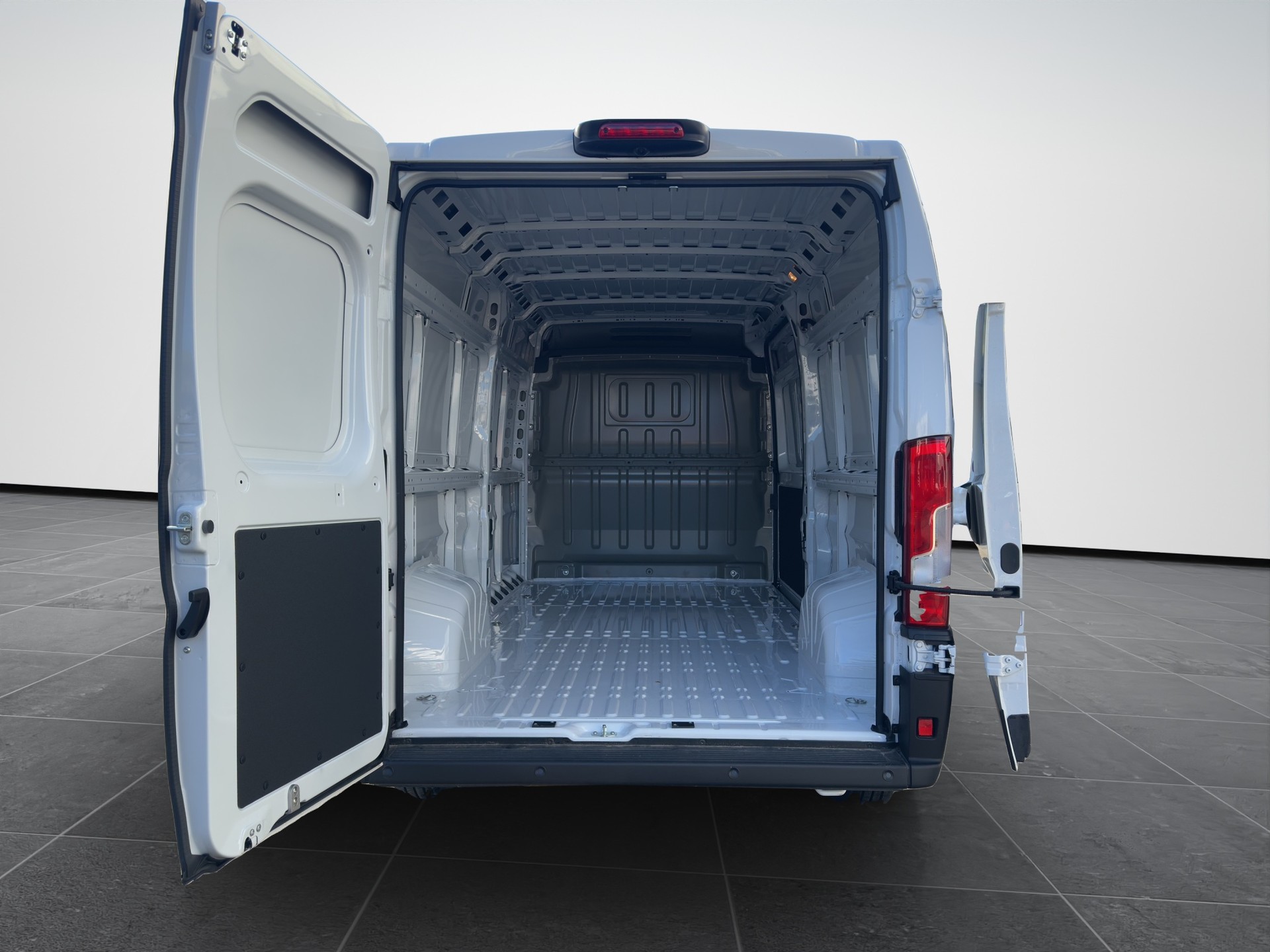 OPEL Movano 2.2 d 3,5t L3H2-image-8