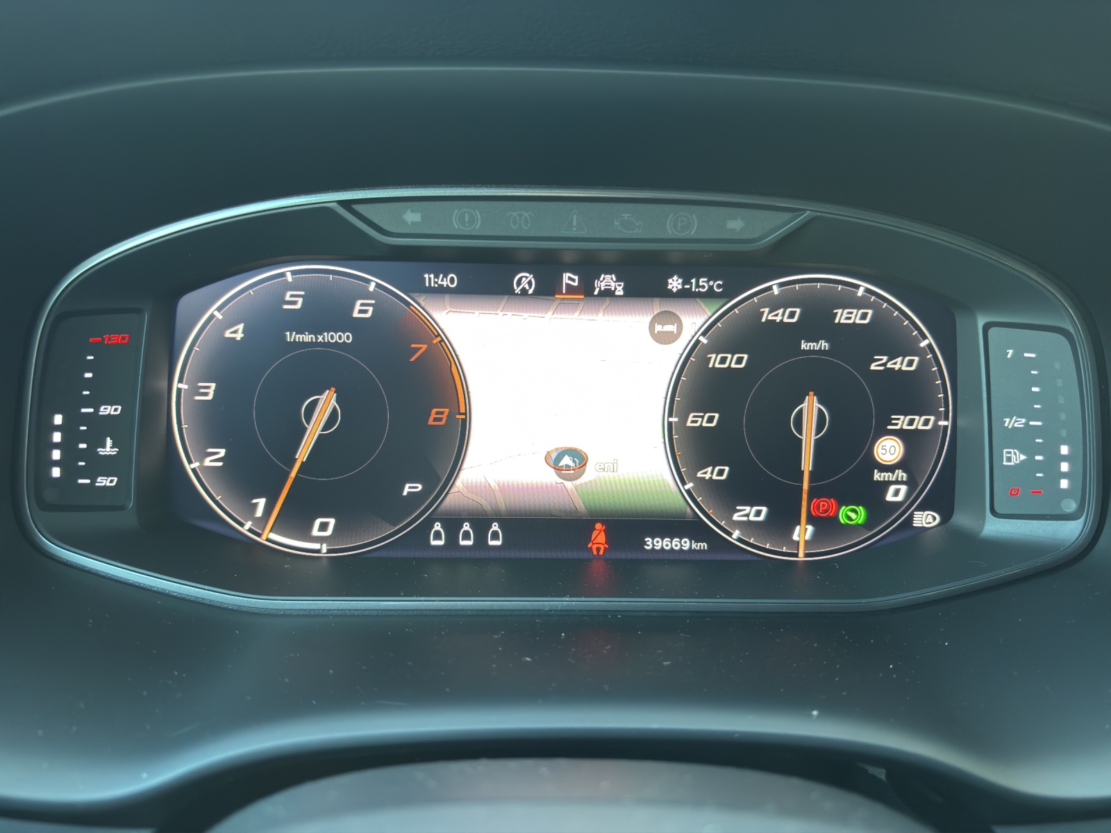 CUPRA Ateca 2.0TSI 4Drive DSG mit AHK & Supersportlenkrad-image-14