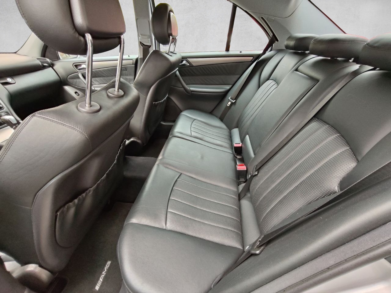 MERCEDES-BENZ C 32 AMG Automatic-image-9