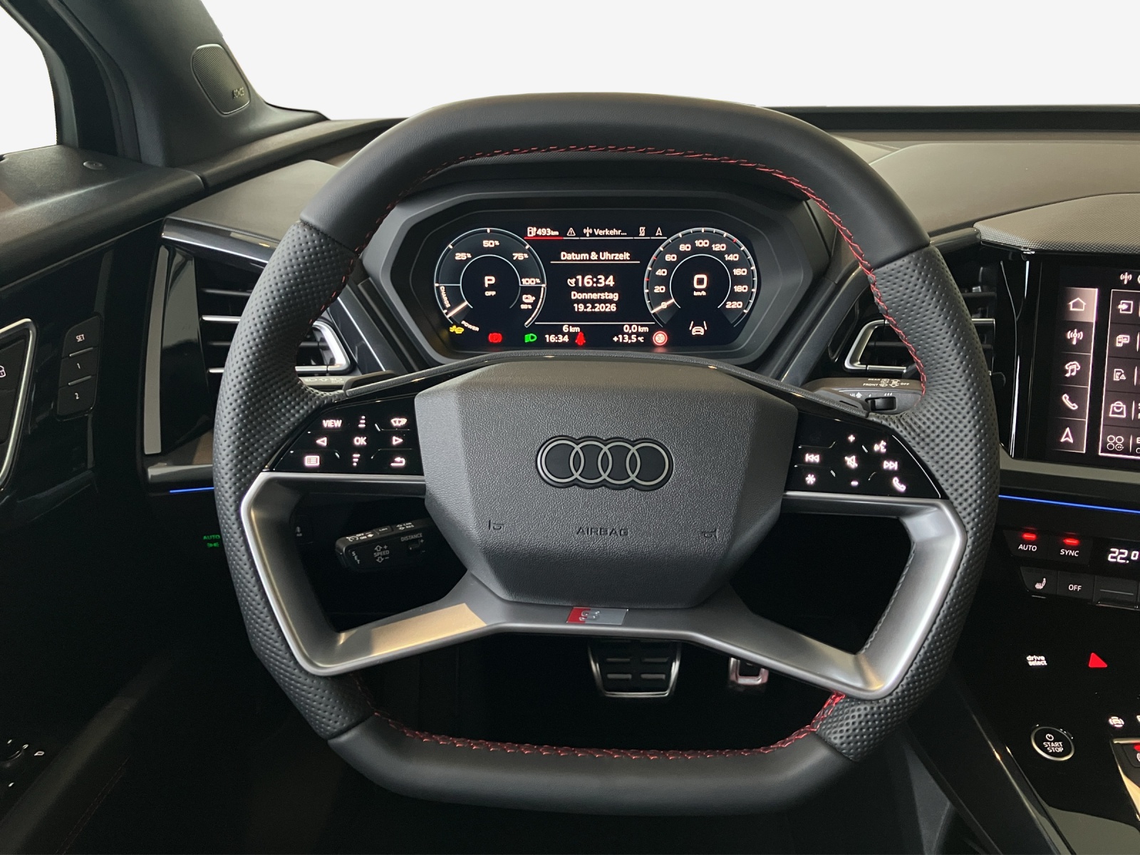 AUDI Q4 e-tron 45 Edition Swiss Ski quattro-image-9