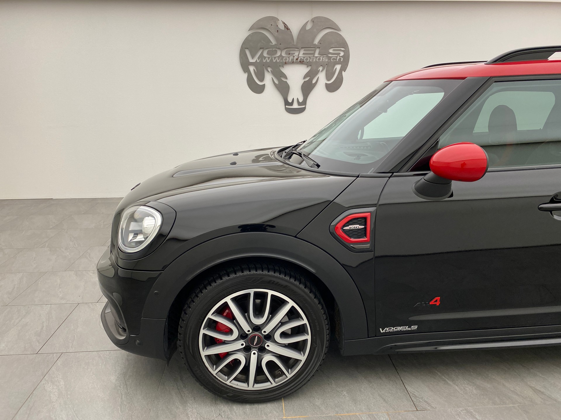 MINI Countryman 2.0 John Cooper Works ALL4 Steptronic-image-6