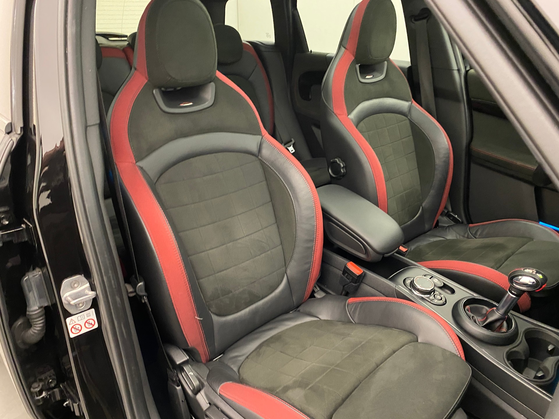MINI Countryman 2.0 John Cooper Works ALL4 Steptronic-image-11