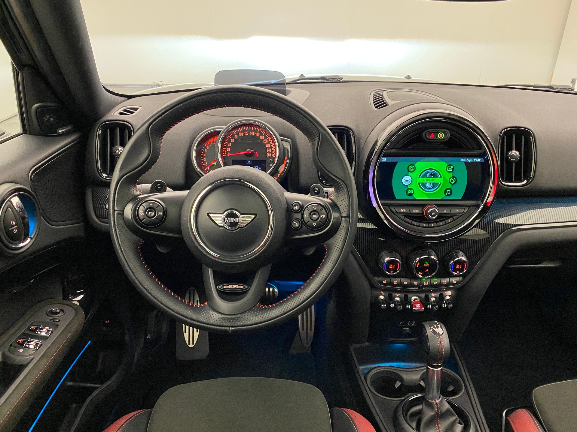MINI Countryman 2.0 John Cooper Works ALL4 Steptronic-image-8
