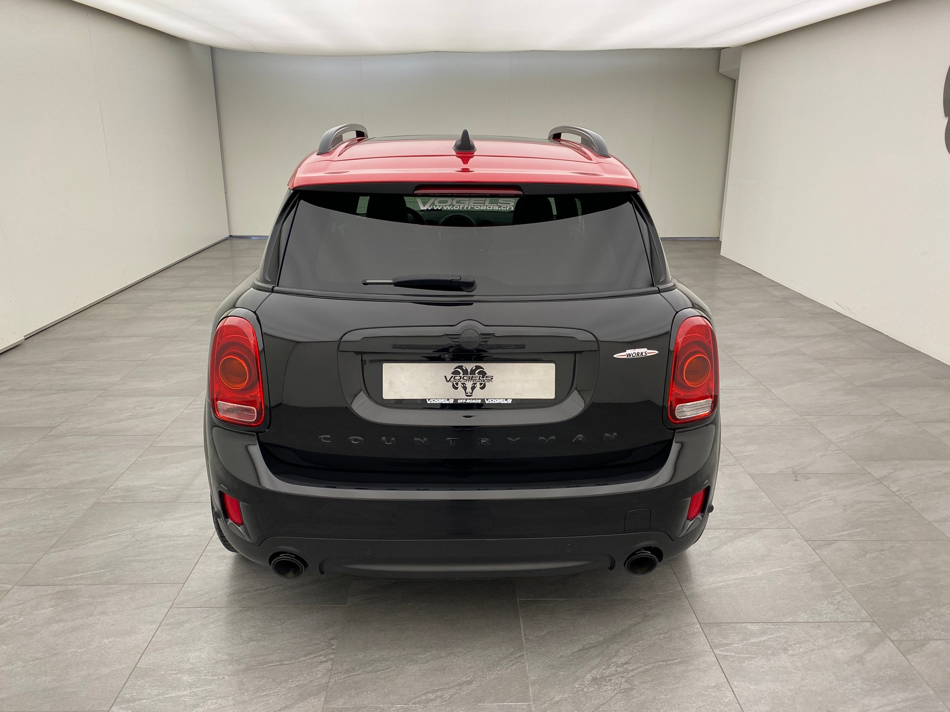 MINI Countryman 2.0 John Cooper Works ALL4 Steptronic-image-4