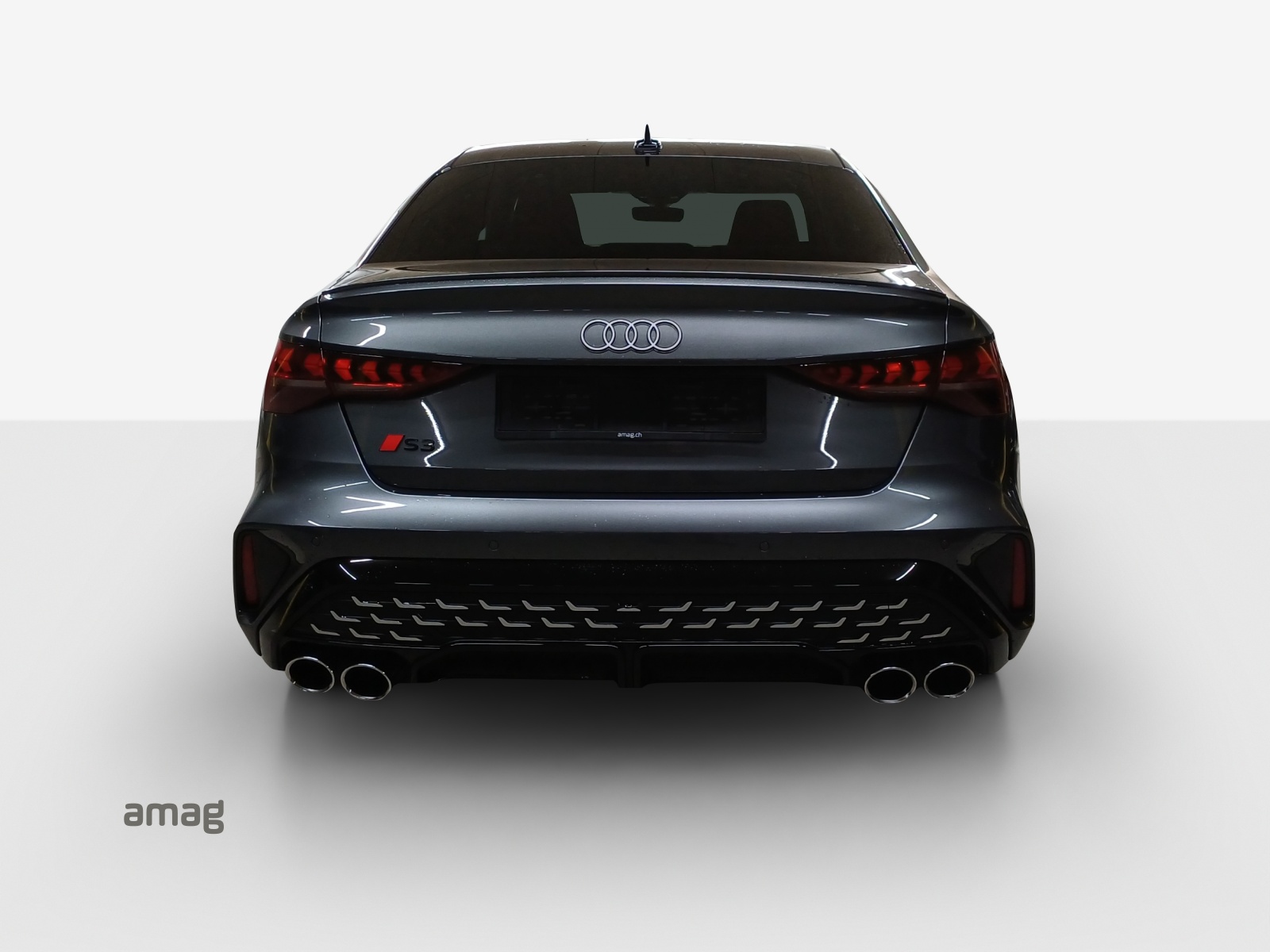 AUDI S3 Limousine TFSI quattro S-tronic-image-3
