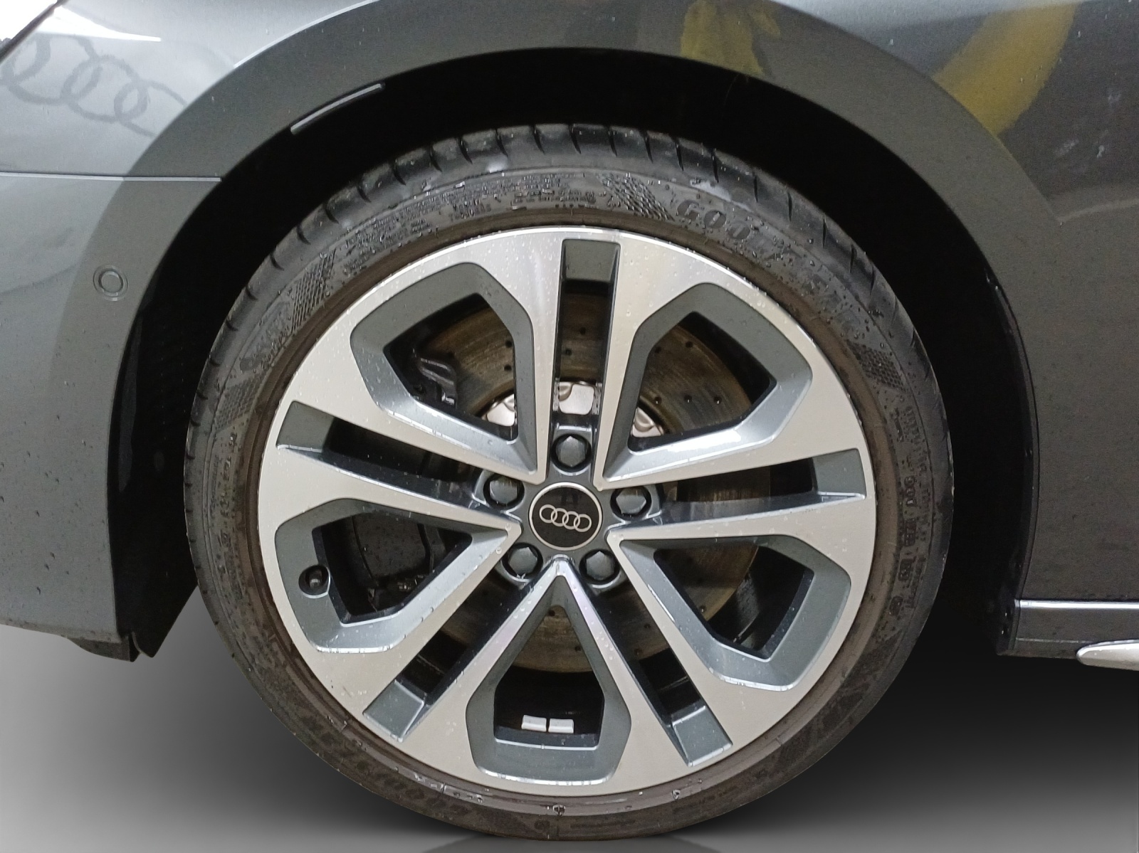 AUDI S3 Limousine TFSI quattro S-tronic-image-15