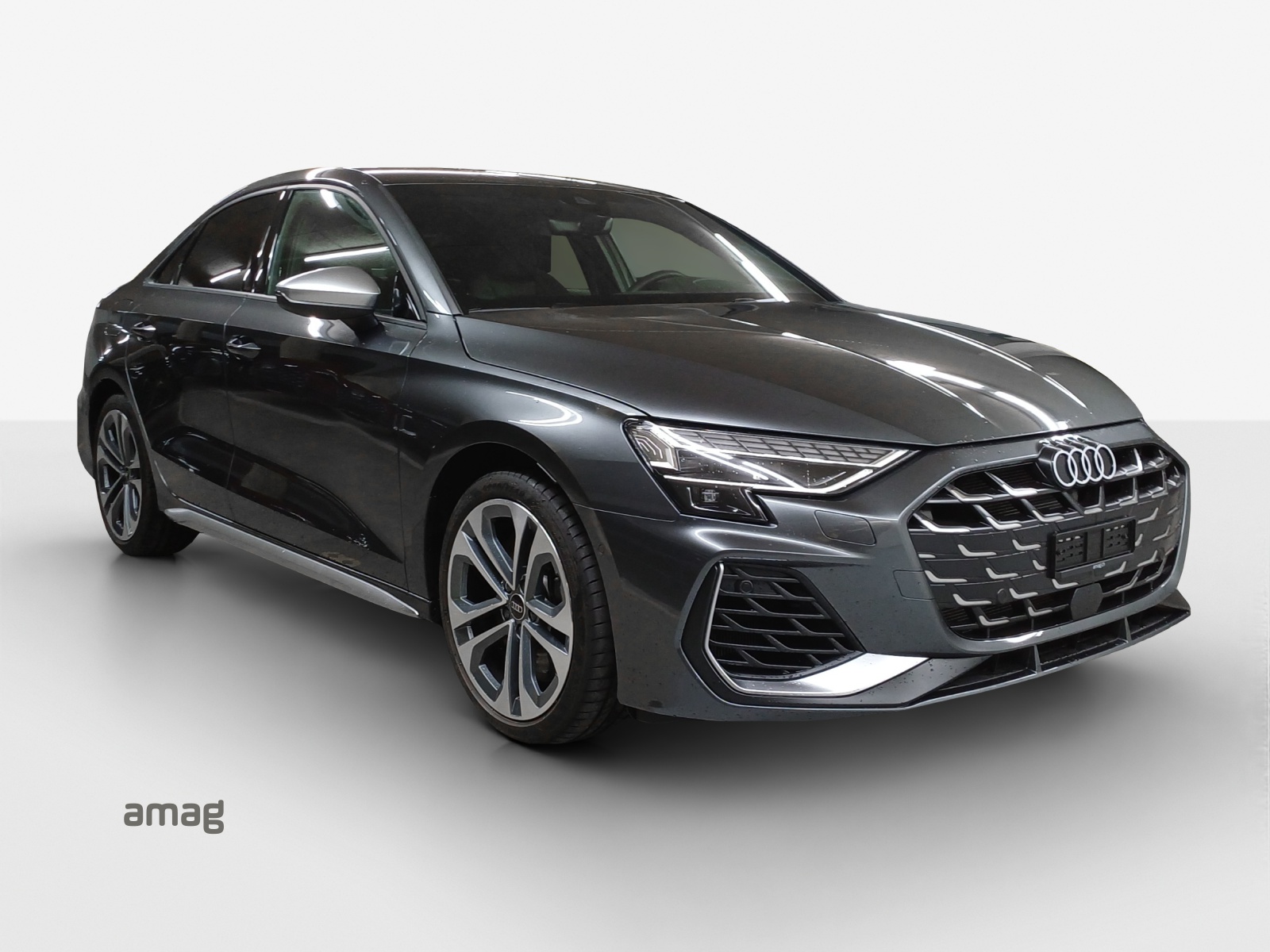 AUDI S3 Limousine TFSI quattro S-tronic-image-5
