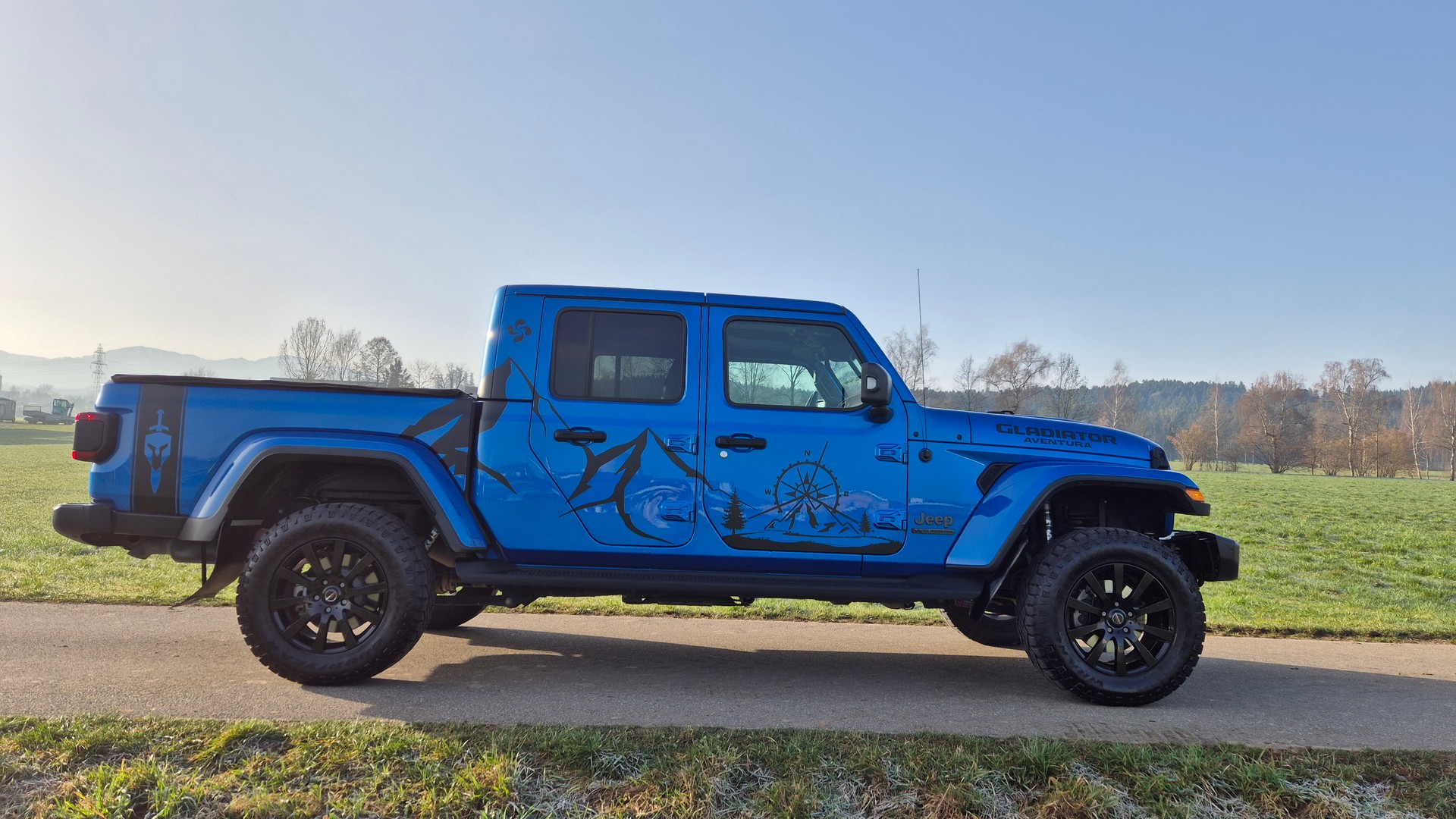 JEEP Gladiator 3.0 V6 Launch Edition-image-4