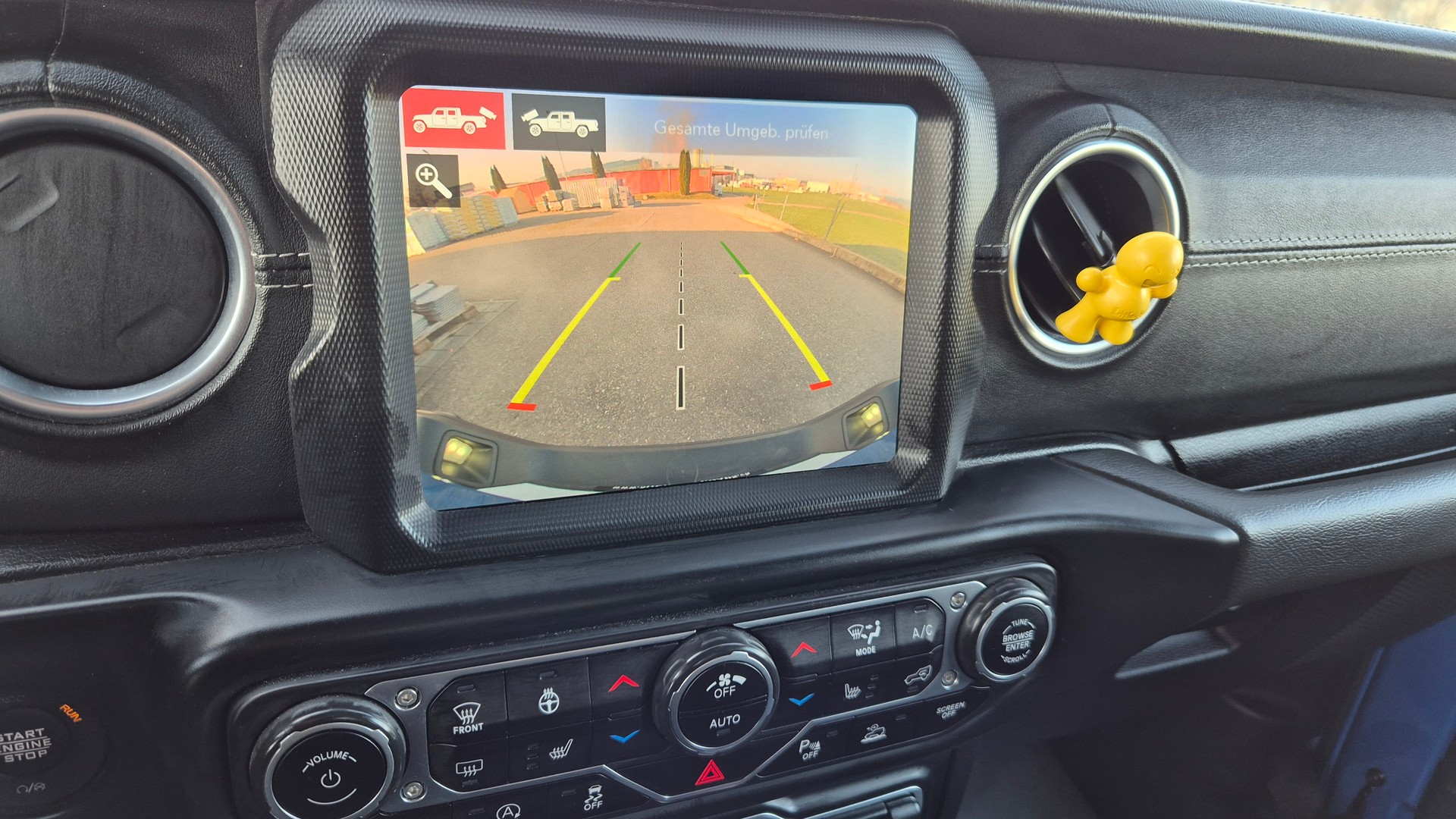 JEEP Gladiator 3.0 V6 Launch Edition-image-9