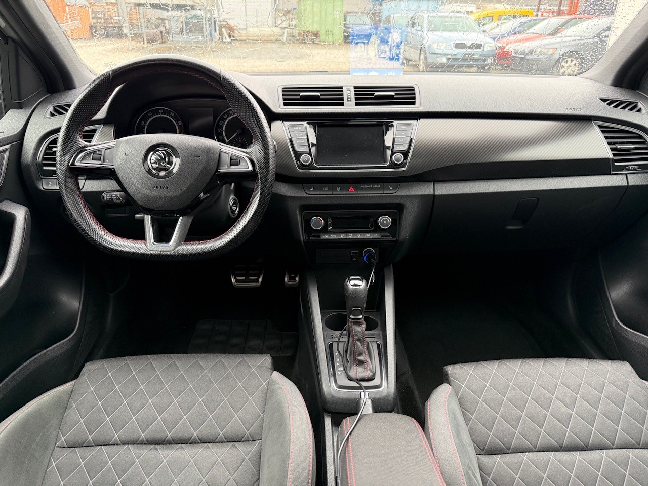 SKODA Fabia 1.0 TSI Monte Carlo DSG-image-6