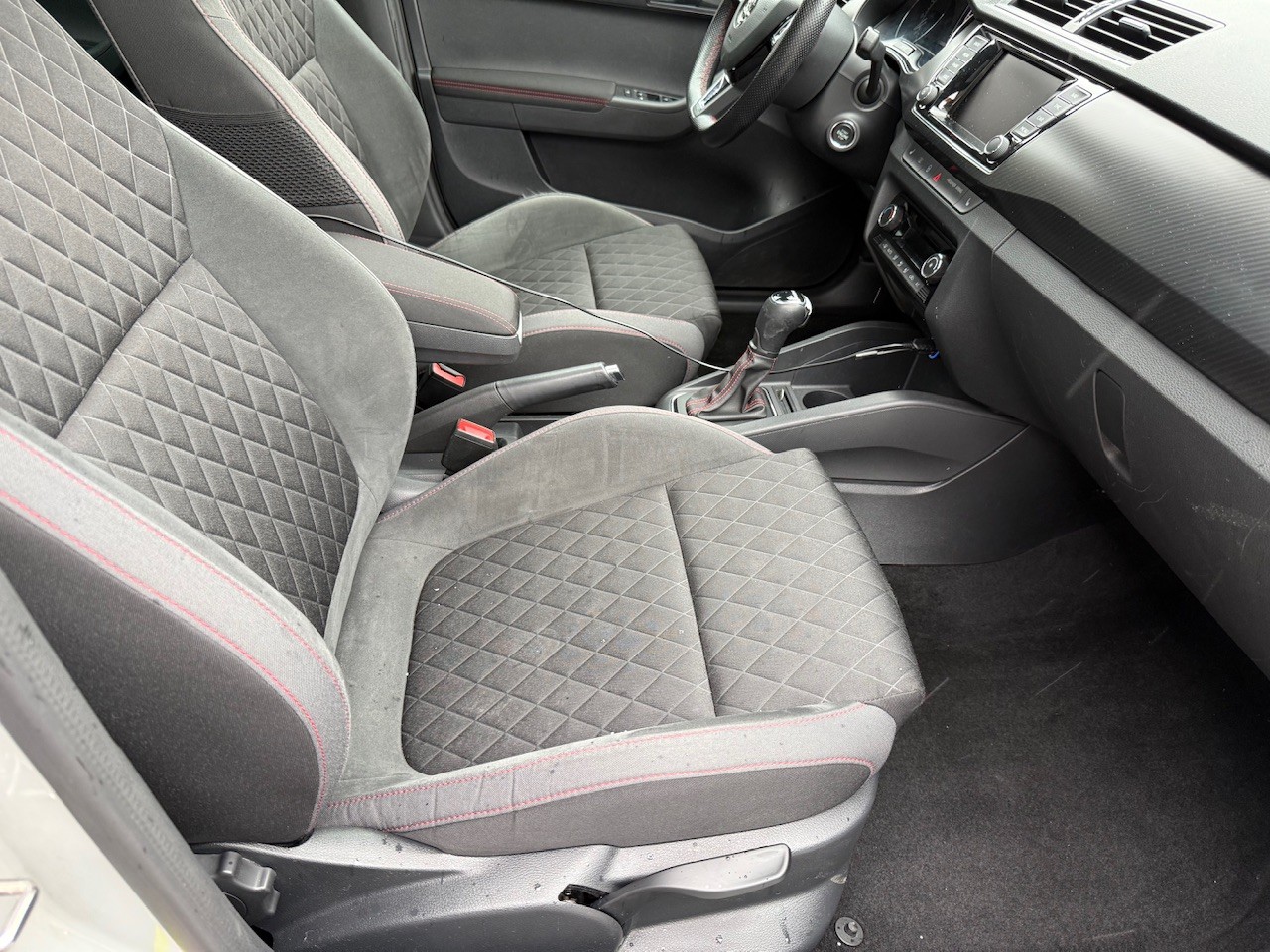 SKODA Fabia 1.0 TSI Monte Carlo DSG-image-8
