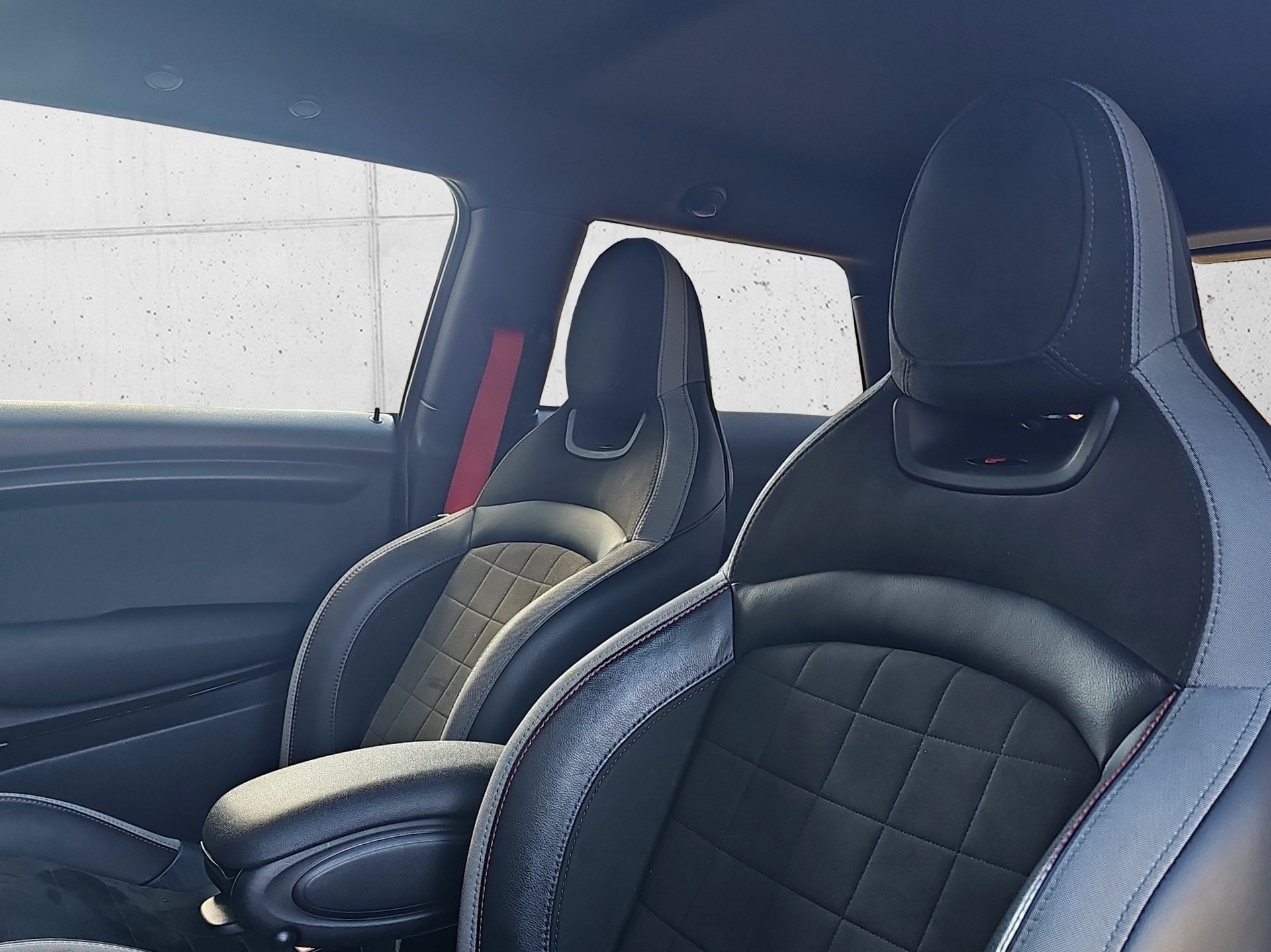 MINI Cooper John Cooper Works GP 3 Steptronic-image-25