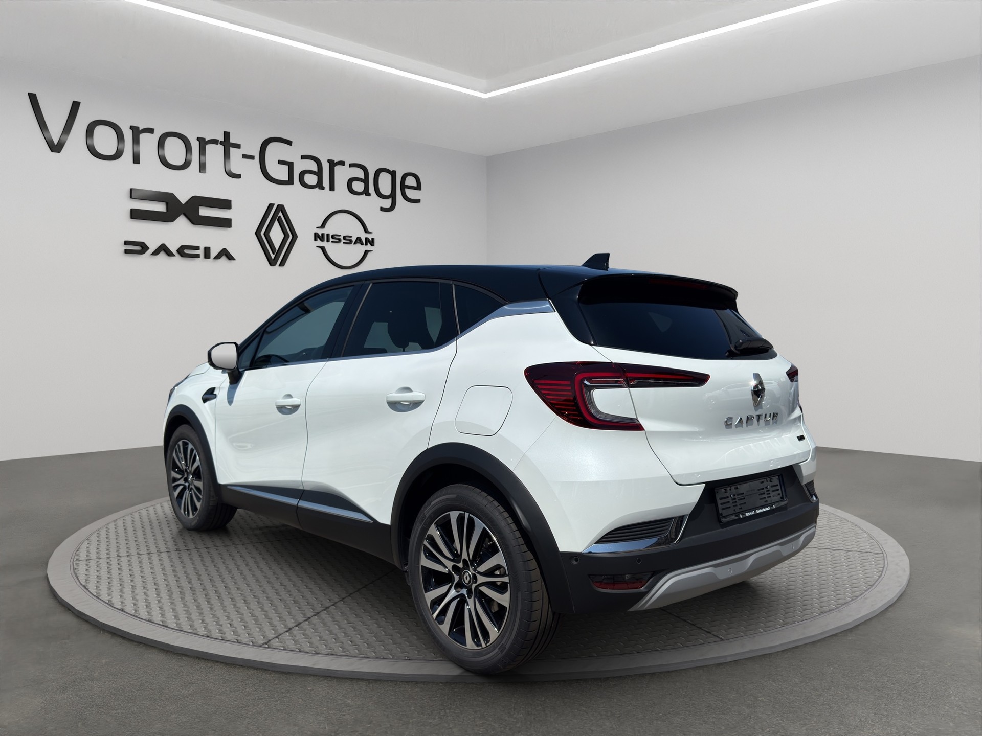 RENAULT Captur 1.6 E-Tech 160 Iconic DHT-image-6