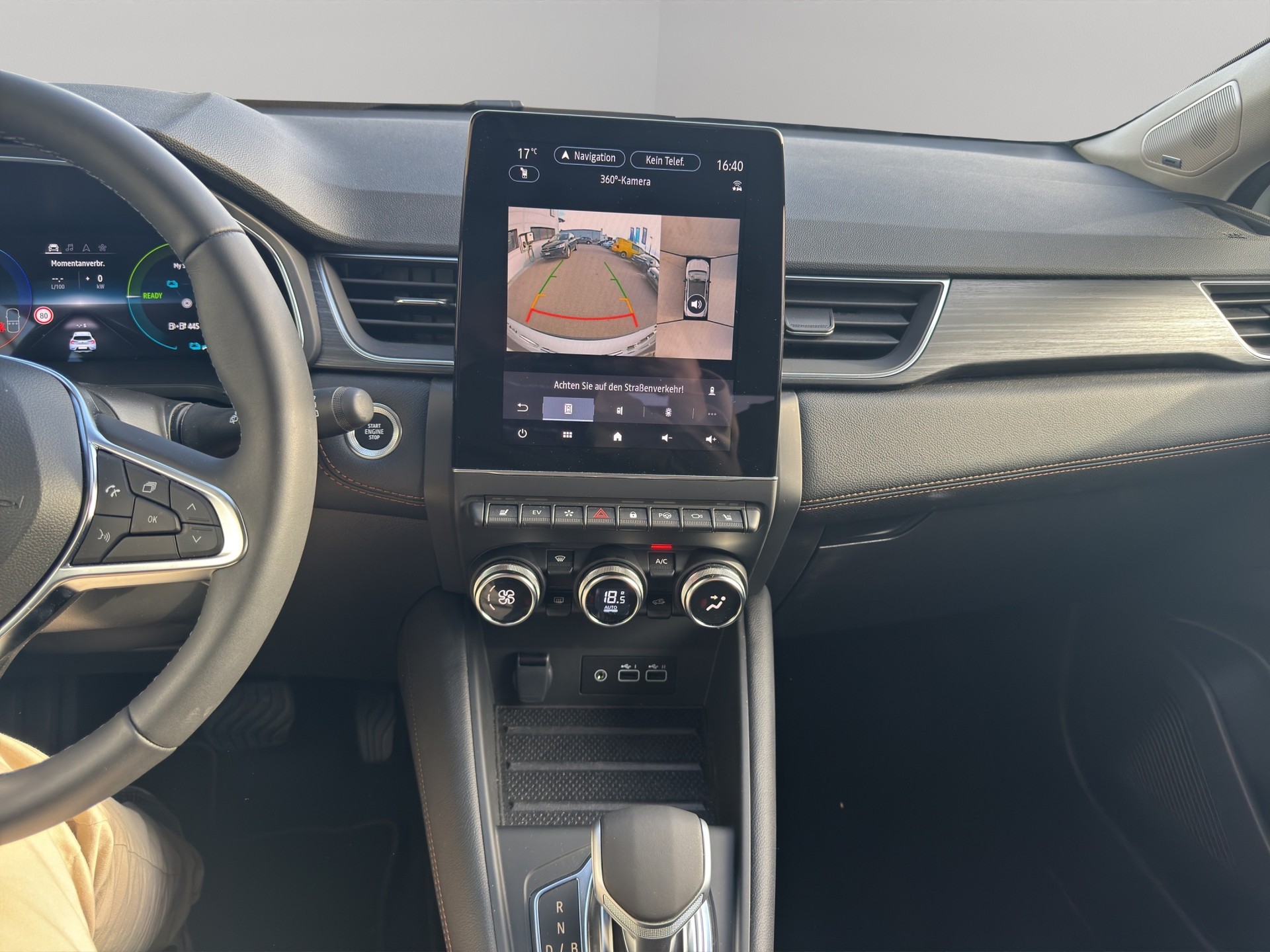 RENAULT Captur 1.6 E-Tech 160 Iconic DHT-image-11