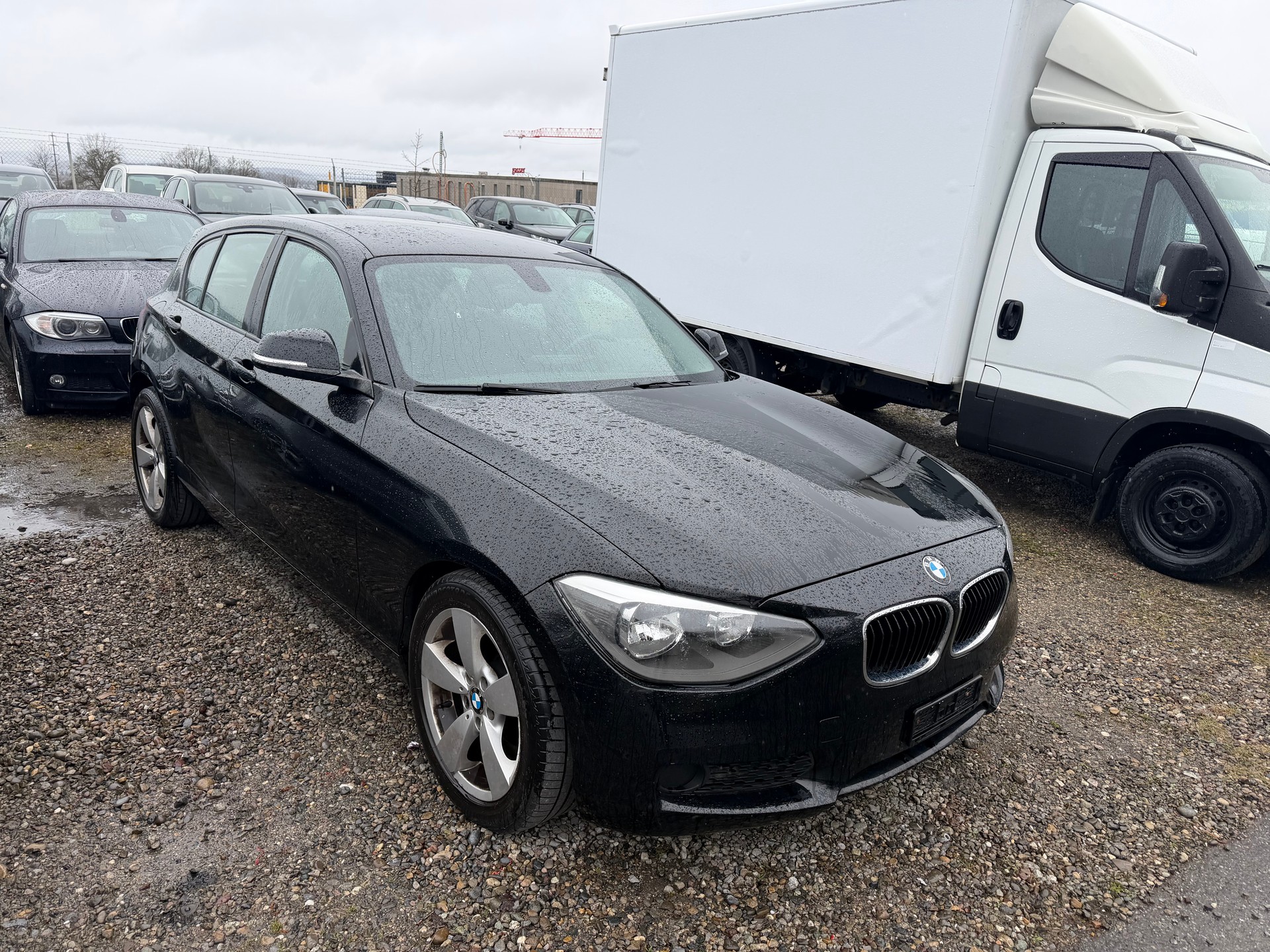 BMW 116i-image-1