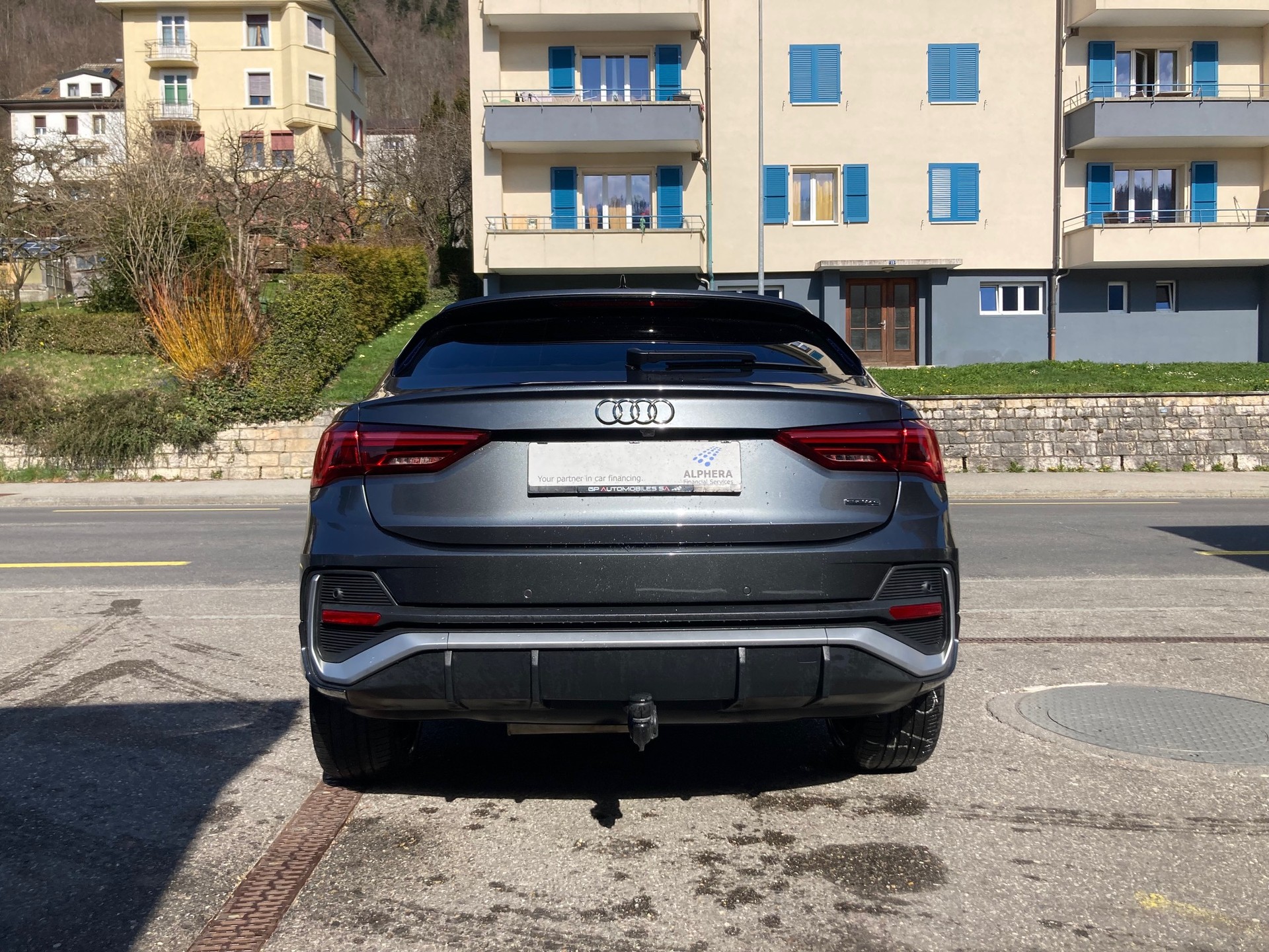 AUDI Q3 SB 40 TDI S line qu-image-4