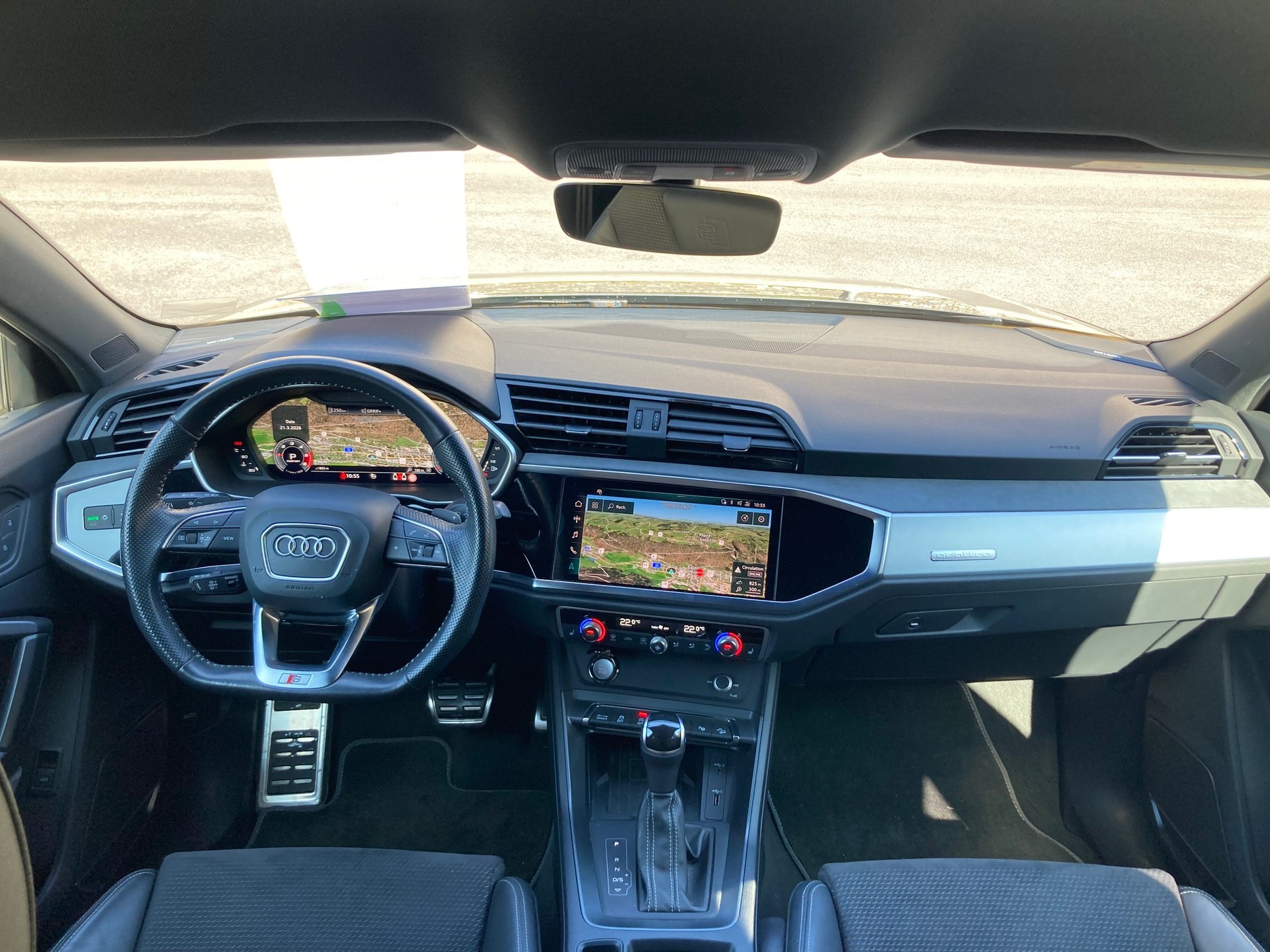 AUDI Q3 SB 40 TDI S line qu-image-9