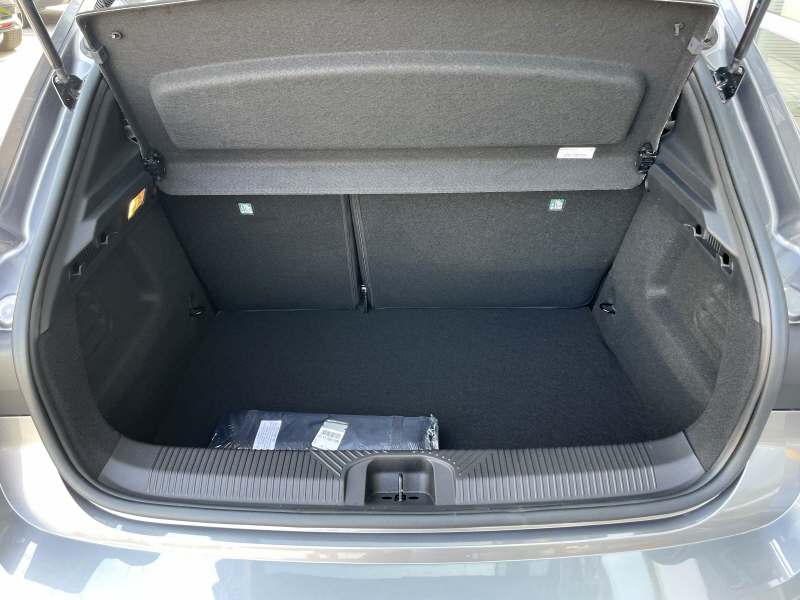RENAULT Clio 1.8 E-Tech techno-image-14