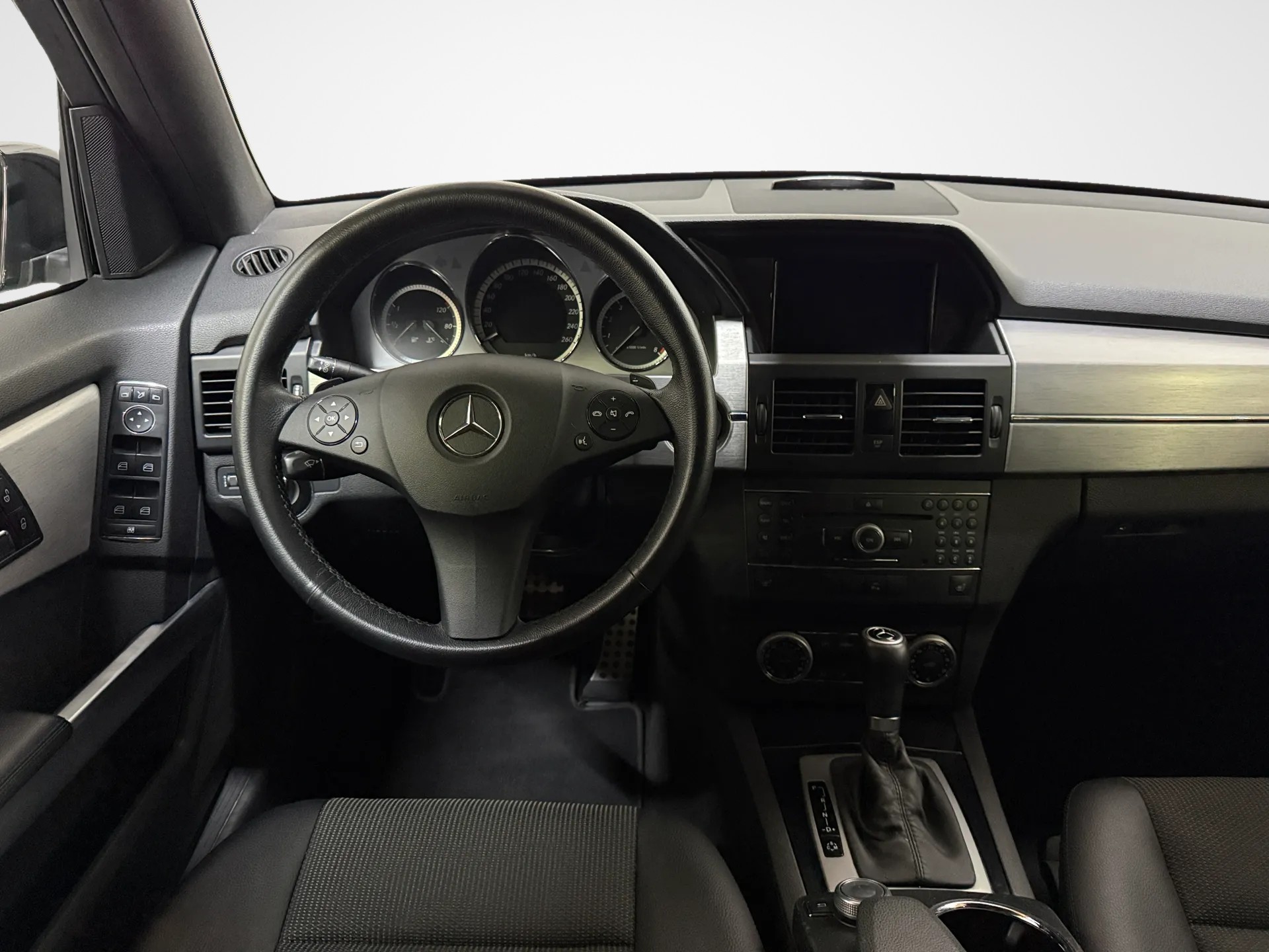 MERCEDES-BENZ GLK 300 4Matic 7G-Tronic-image-14