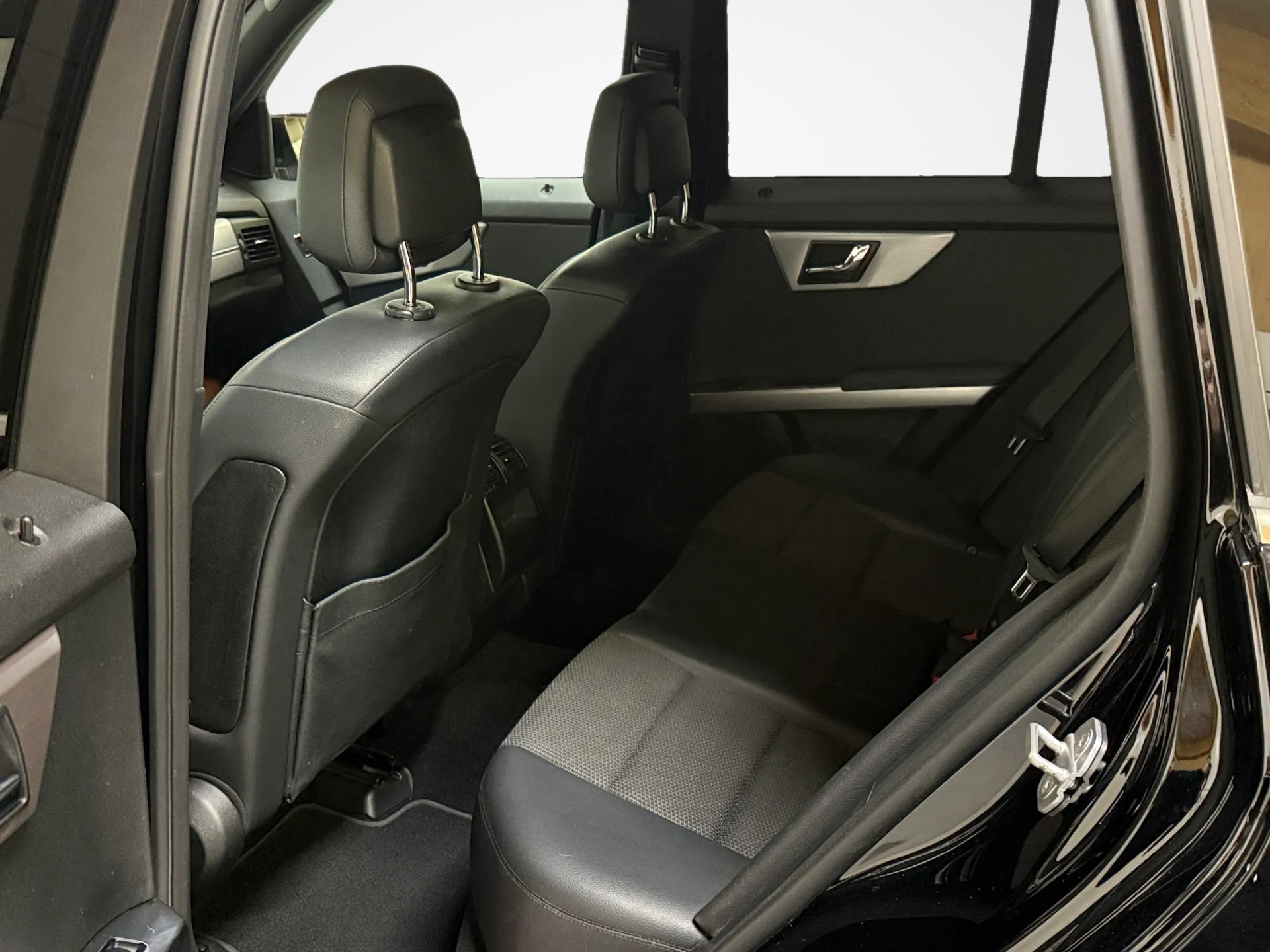 MERCEDES-BENZ GLK 300 4Matic 7G-Tronic-image-10