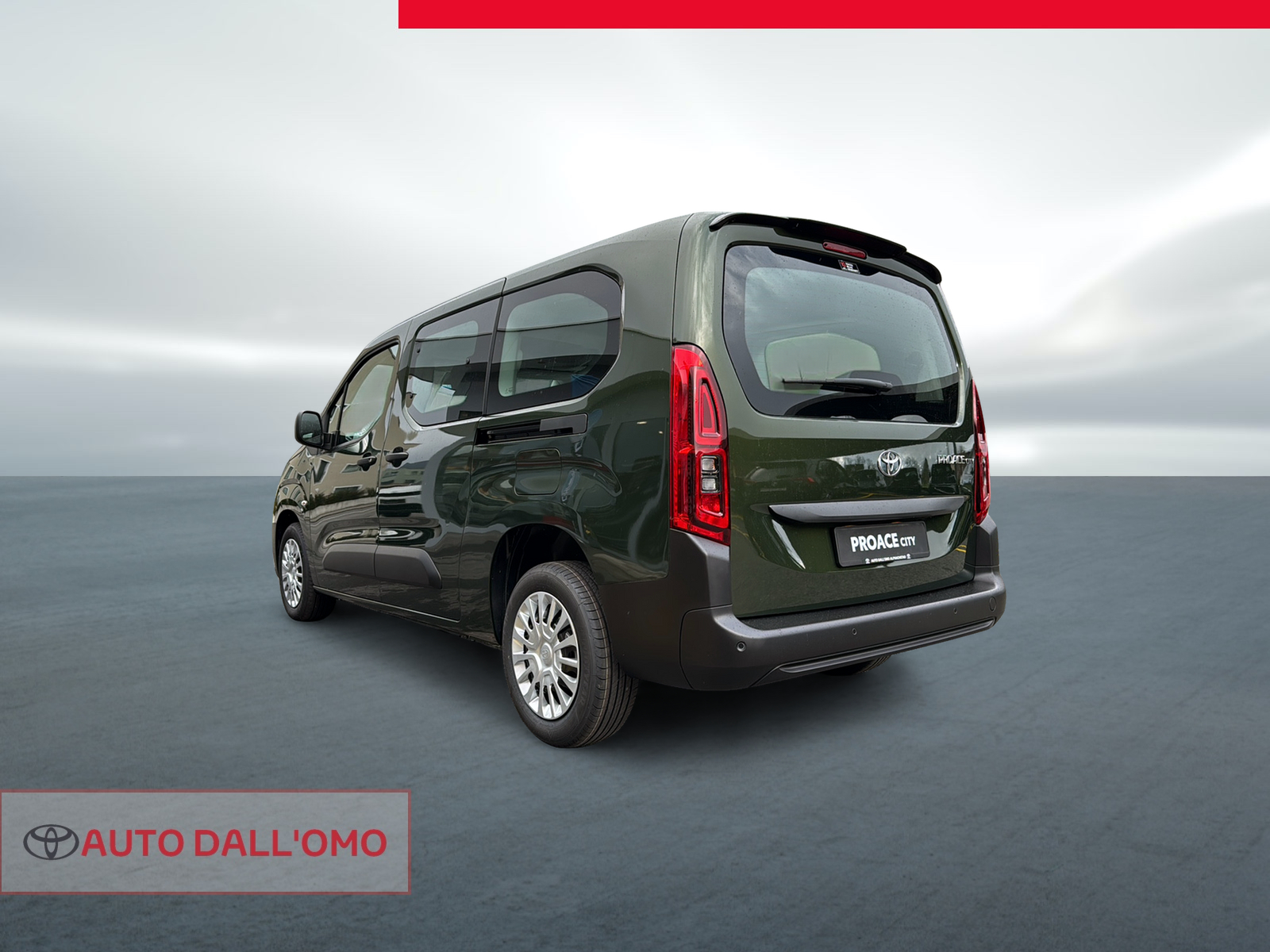 TOYOTA Proace City Verso 1.2 Comfort Long-showroom-element-2