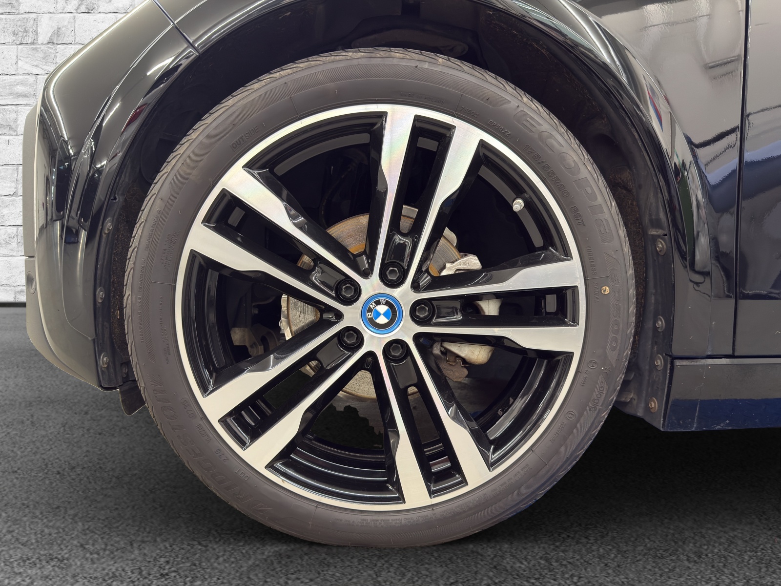 BMW i3 (120Ah)-image-8