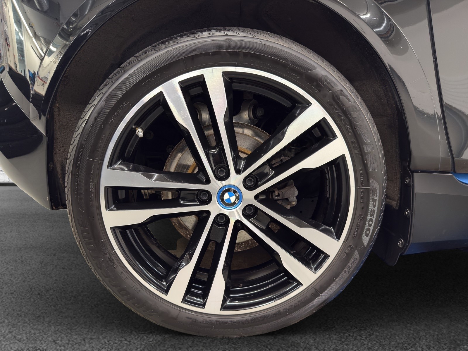 BMW i3 (120Ah)-image-10