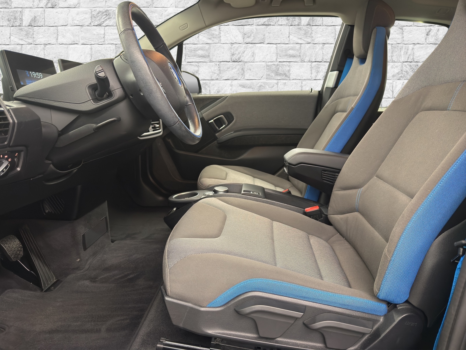 BMW i3 (120Ah)-image-6