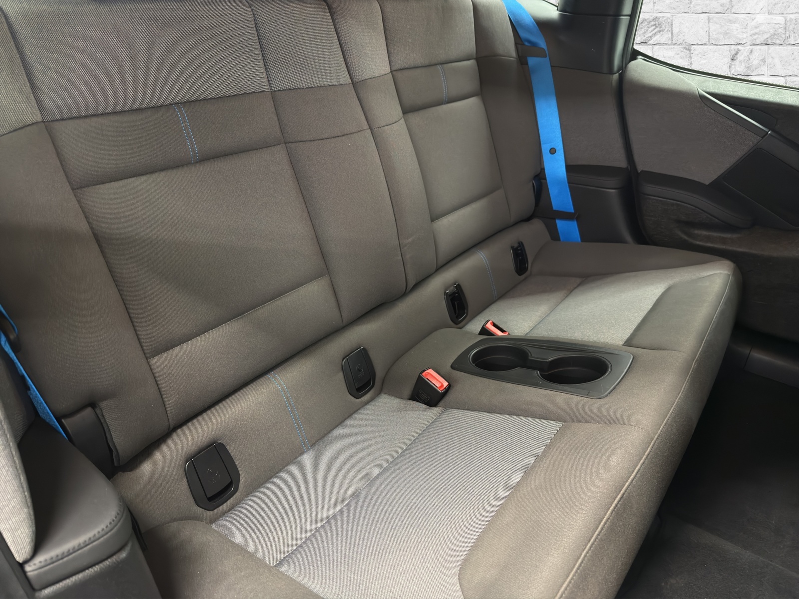 BMW i3 (120Ah)-image-18