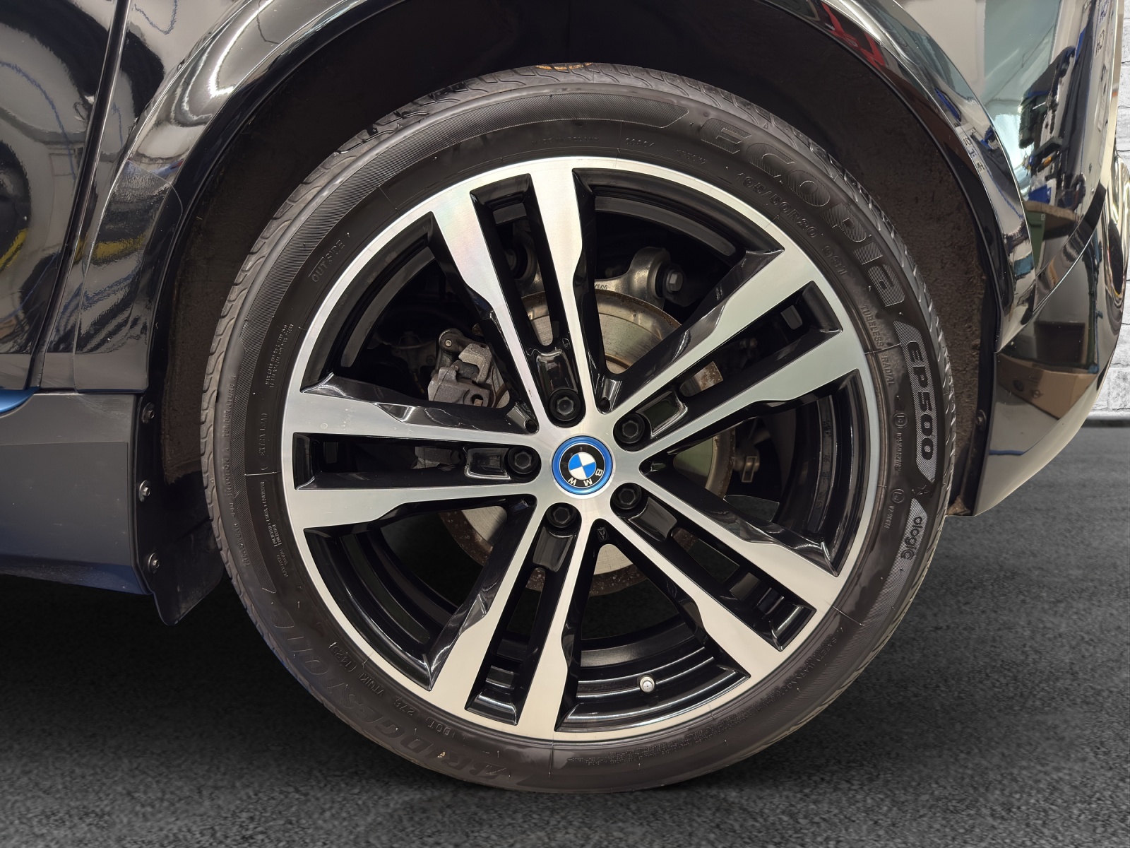 BMW i3 (120Ah)-image-9