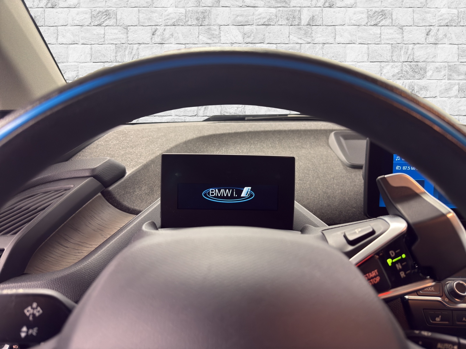 BMW i3 (120Ah)-image-13