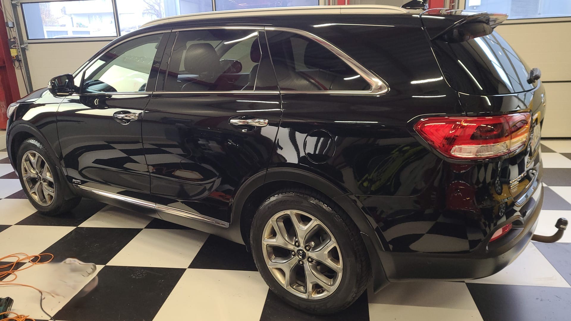 KIA Sorento 2.2 CRDI Style 7P. Automatic
