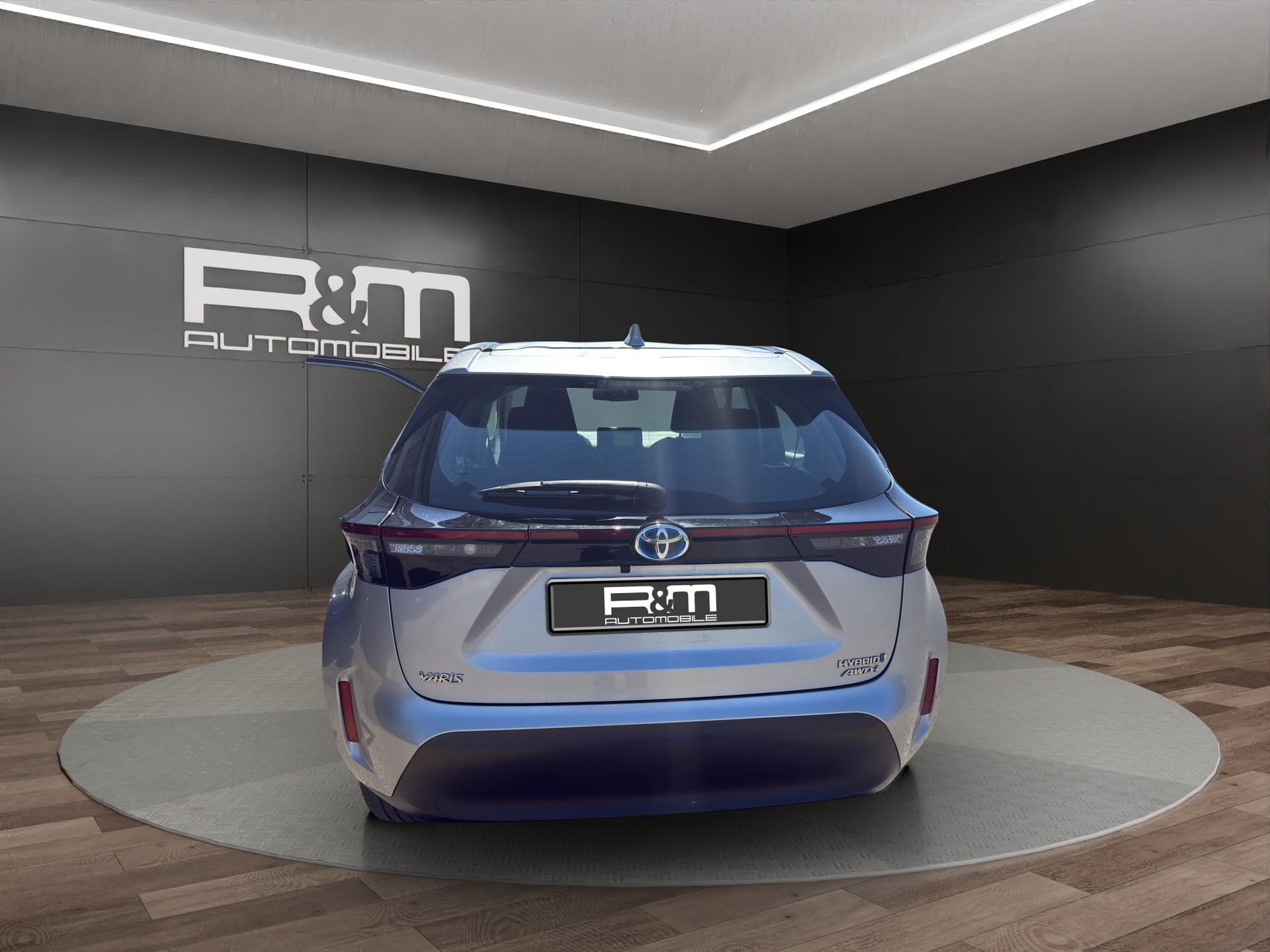 TOYOTA Yaris Cross 1.5 Trend e-CVT AWDi-image-4