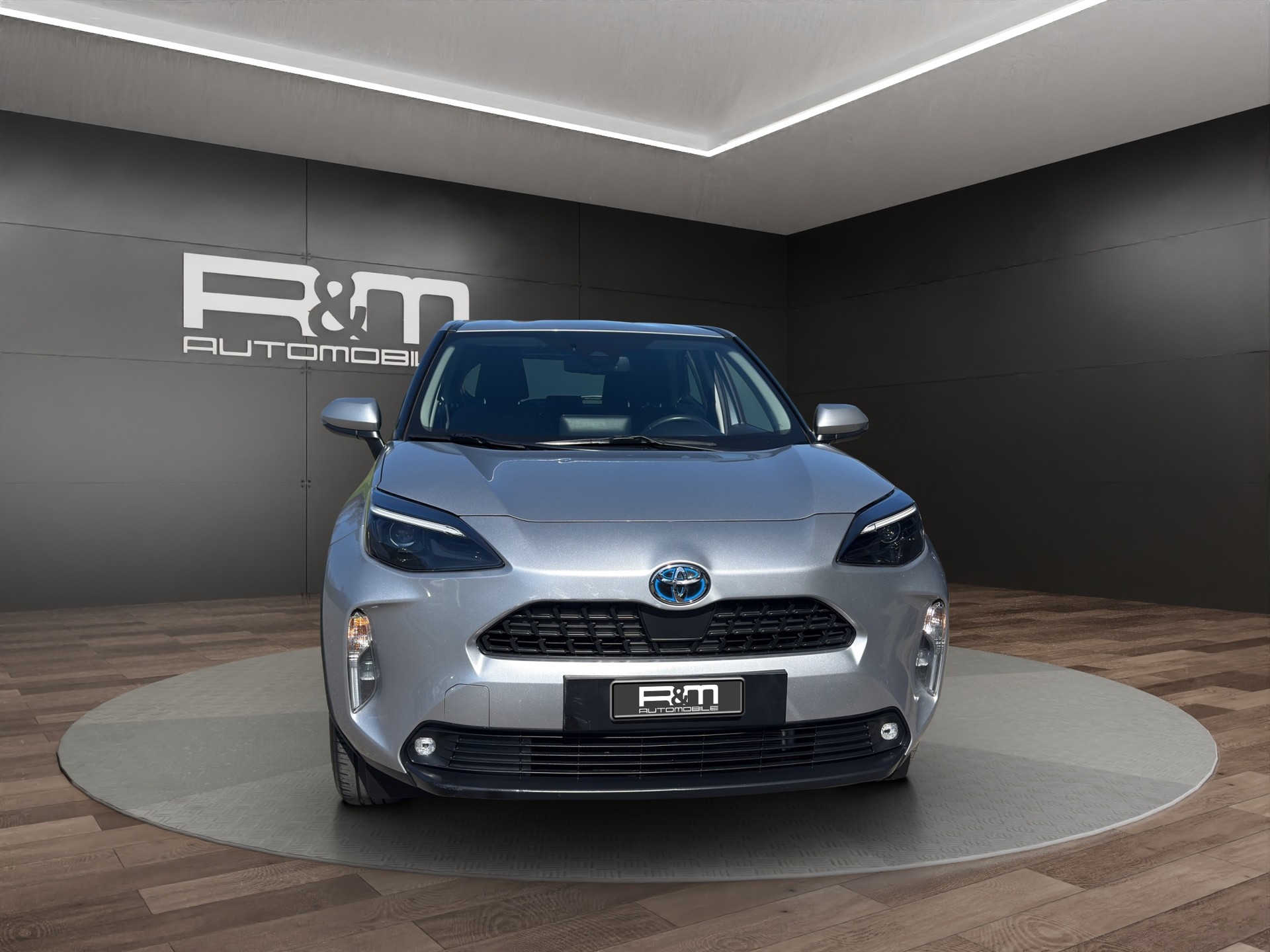 TOYOTA Yaris Cross 1.5 Trend e-CVT AWDi-image-1