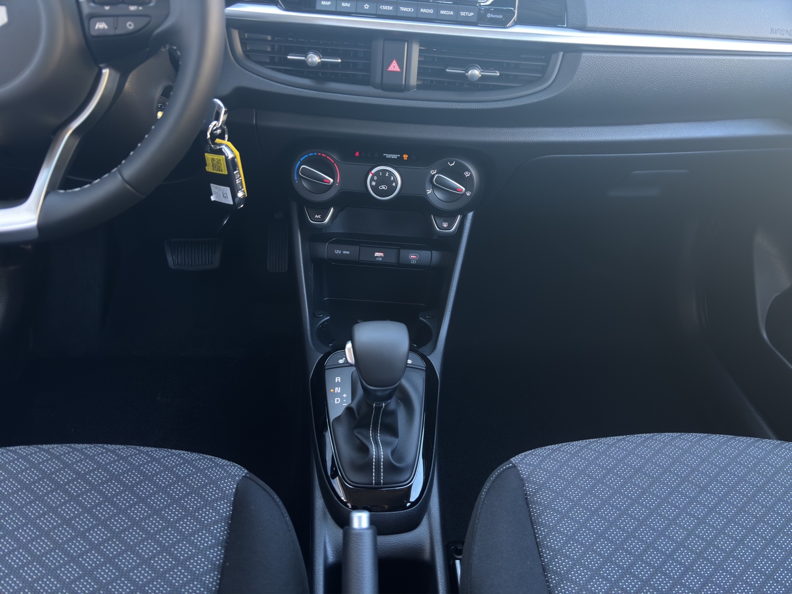 KIA Picanto 1.2 CVVT First Edition Automatic / CH-Herstellergarantie / 0.99% Leasing-Aktion-image-12