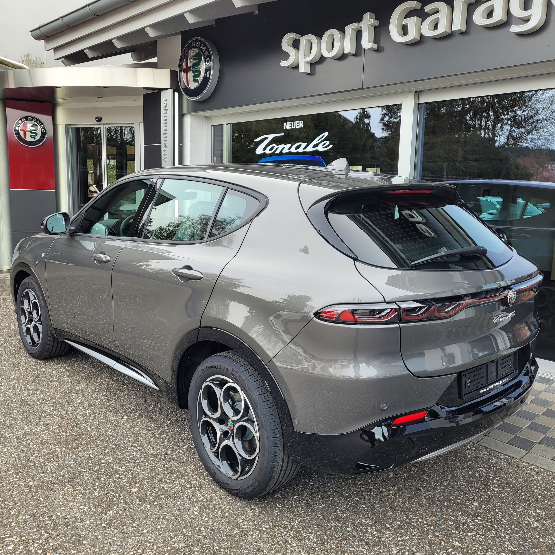 ALFA ROMEO Tonale 1.5 48V Hybrid Ti-image-1